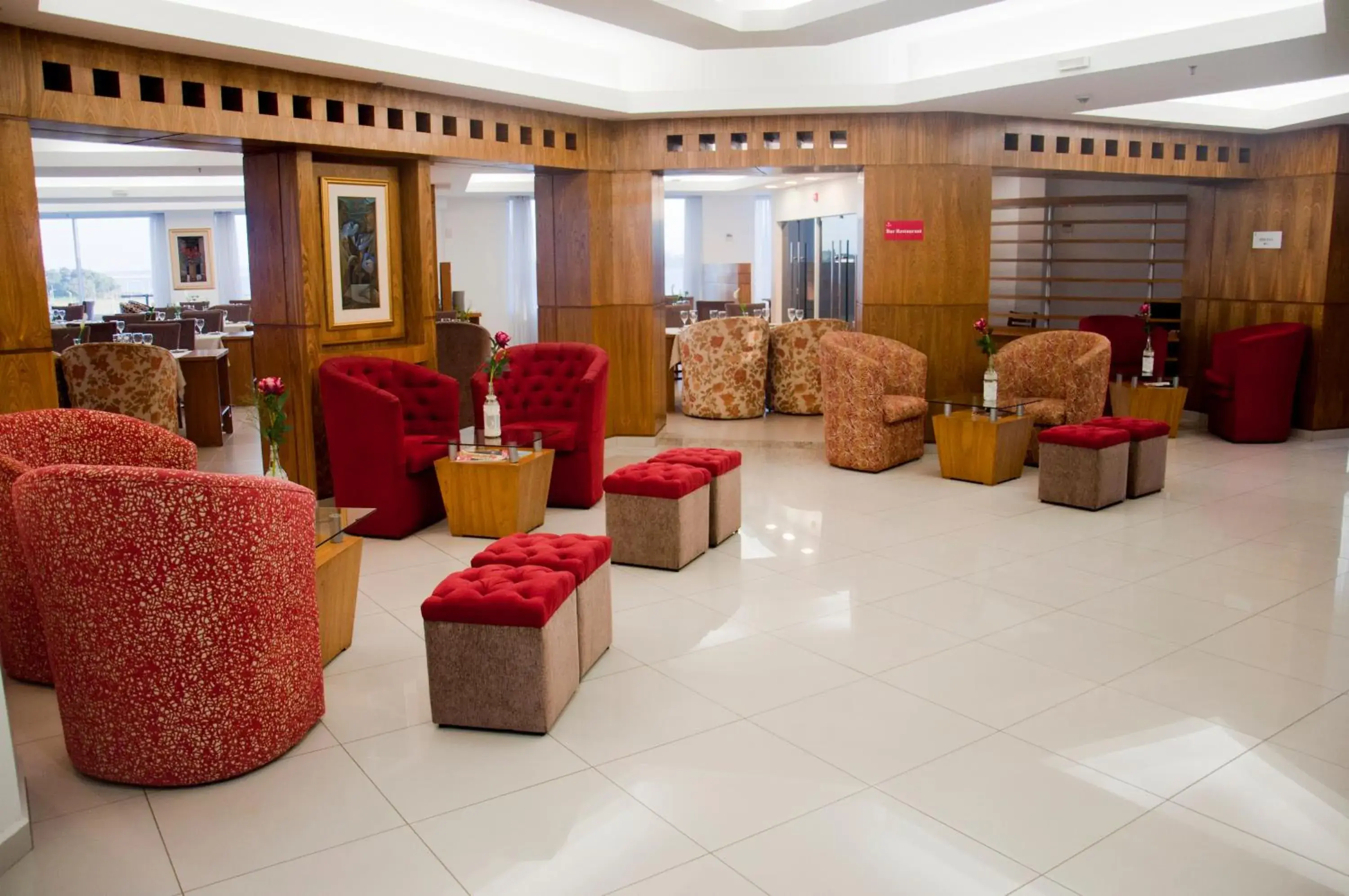 Lounge or bar, Lobby/Reception in De la Trinidad Hotel