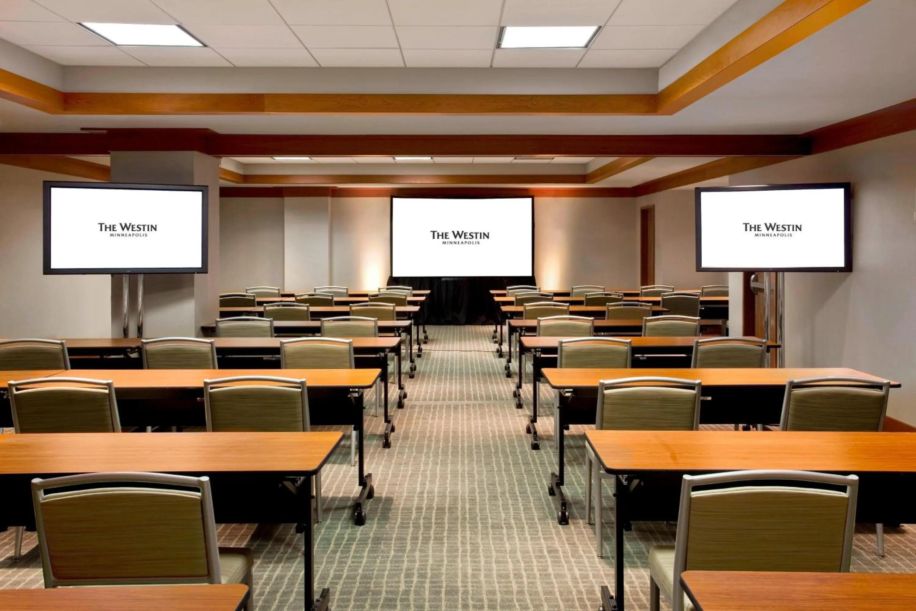 Meeting/conference room in The Westin Minneapolis