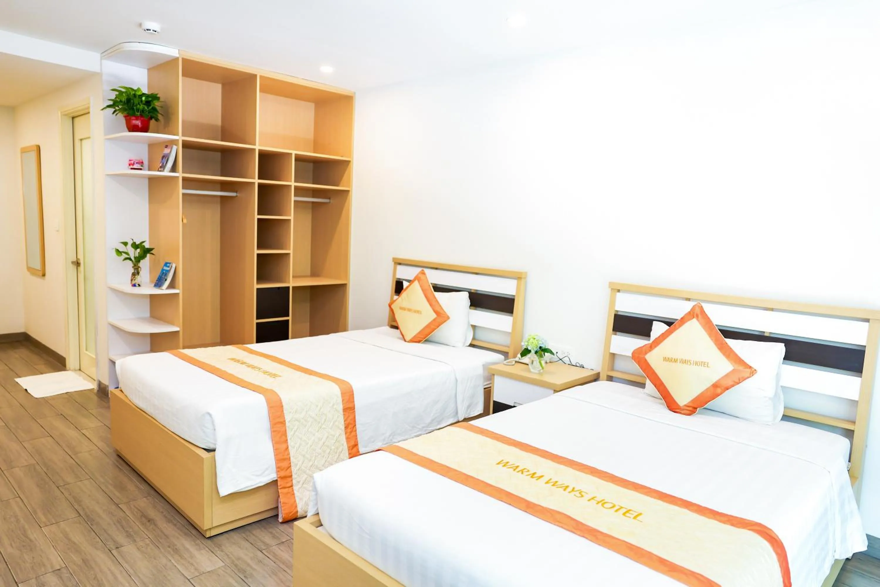 Bed in Warm Ways Hotel & Serviced Apartments