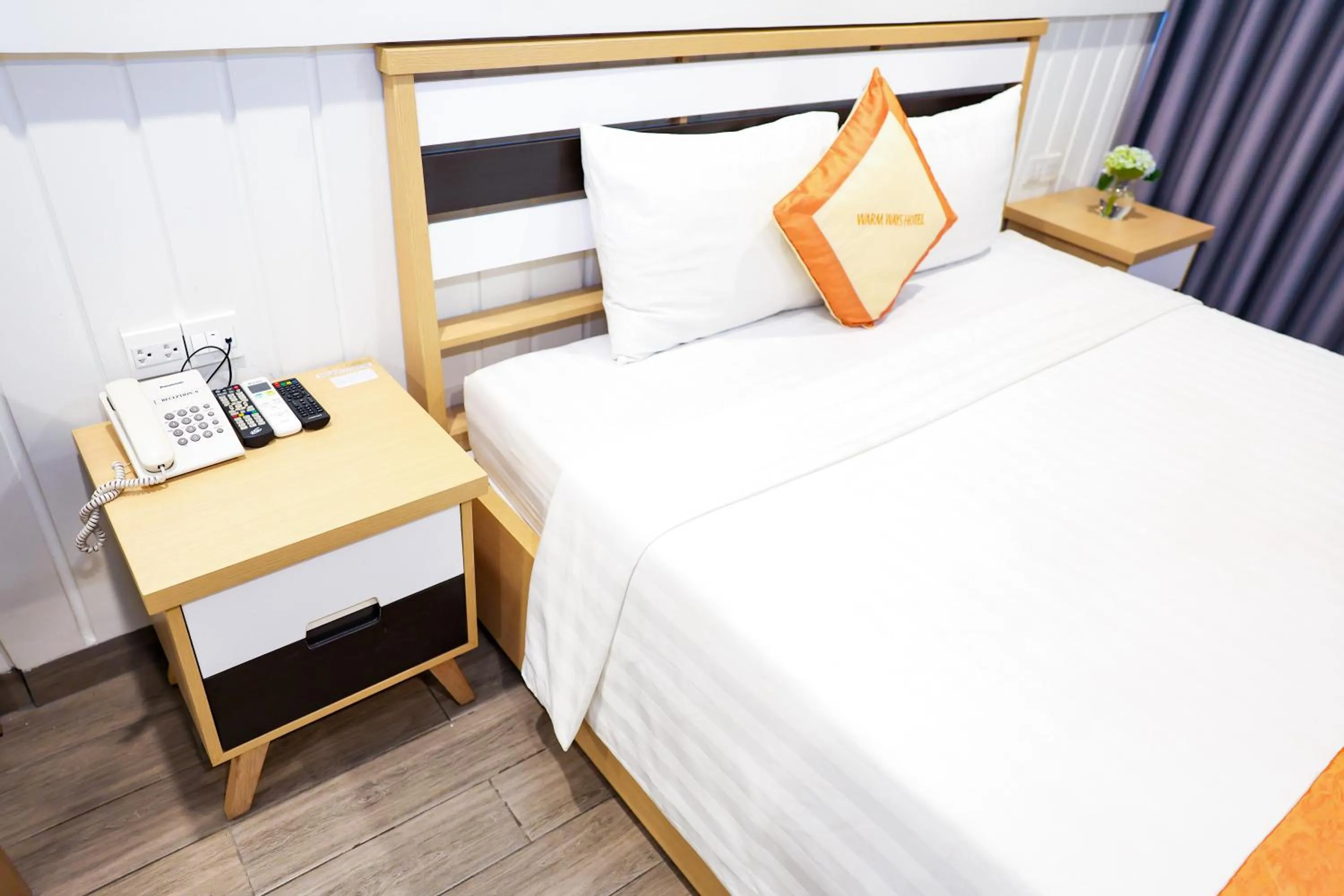 Bed in Warm Ways Hotel & Serviced Apartments