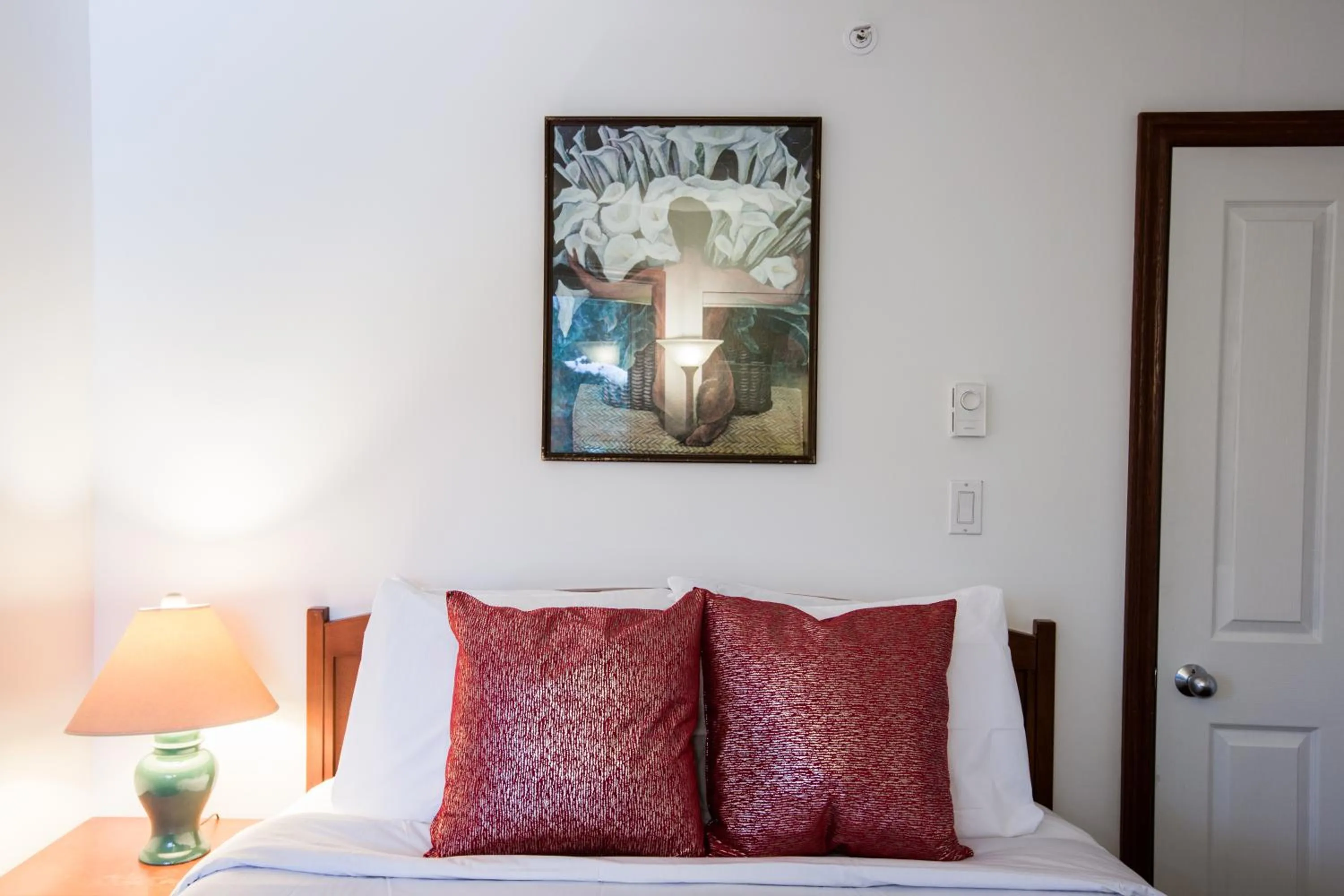 Bedroom, Bed in Whistler Blackcomb Vacation Rentals - Village North