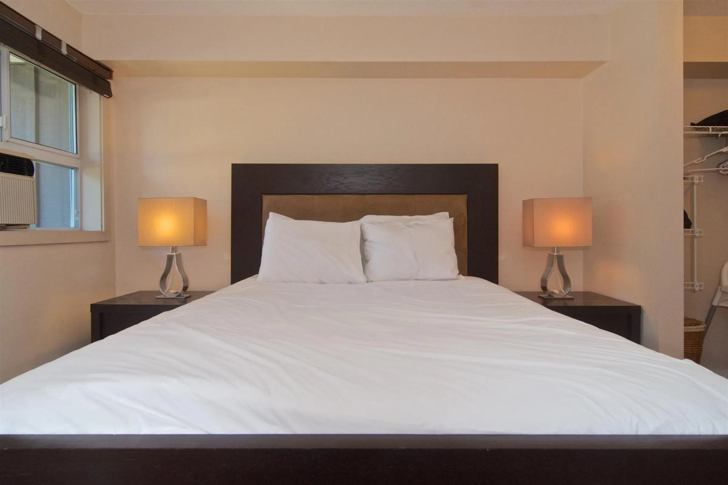 Bed in Whistler Blackcomb Vacation Rentals - Village North