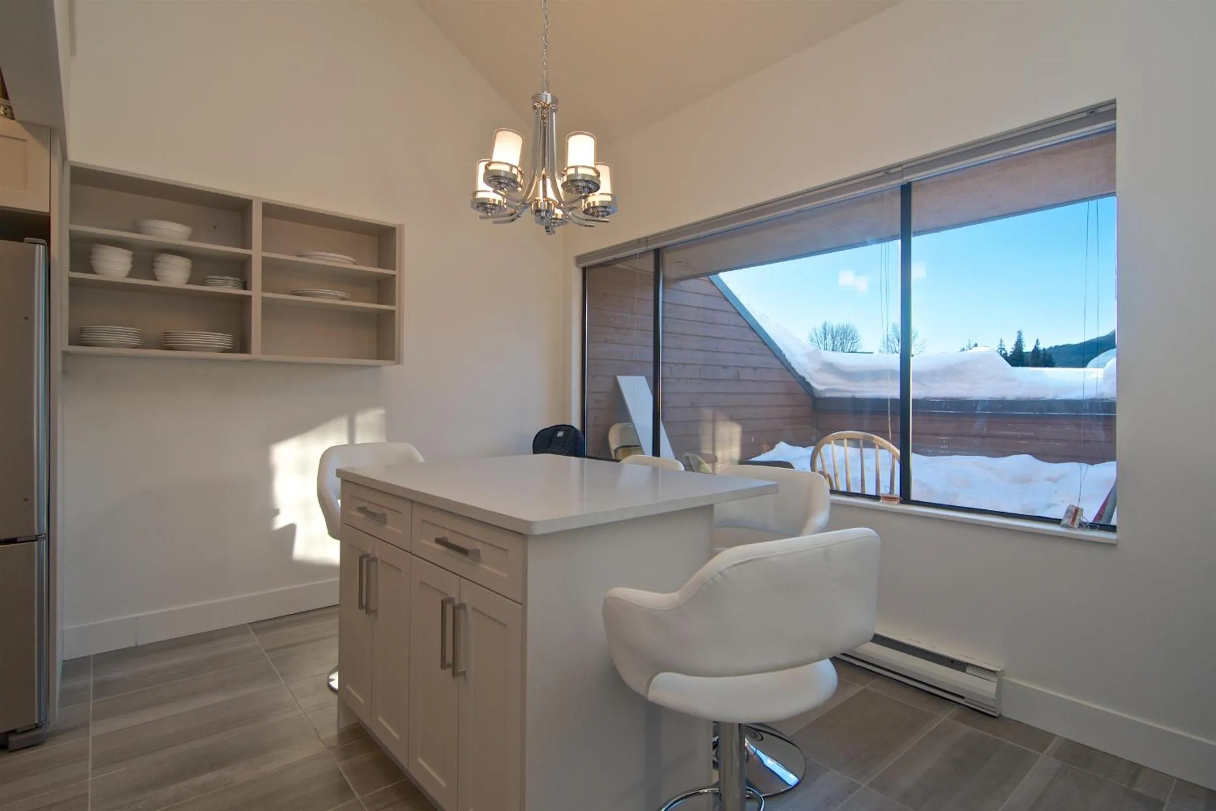 Dining area in Whistler Blackcomb Vacation Rentals - Village North
