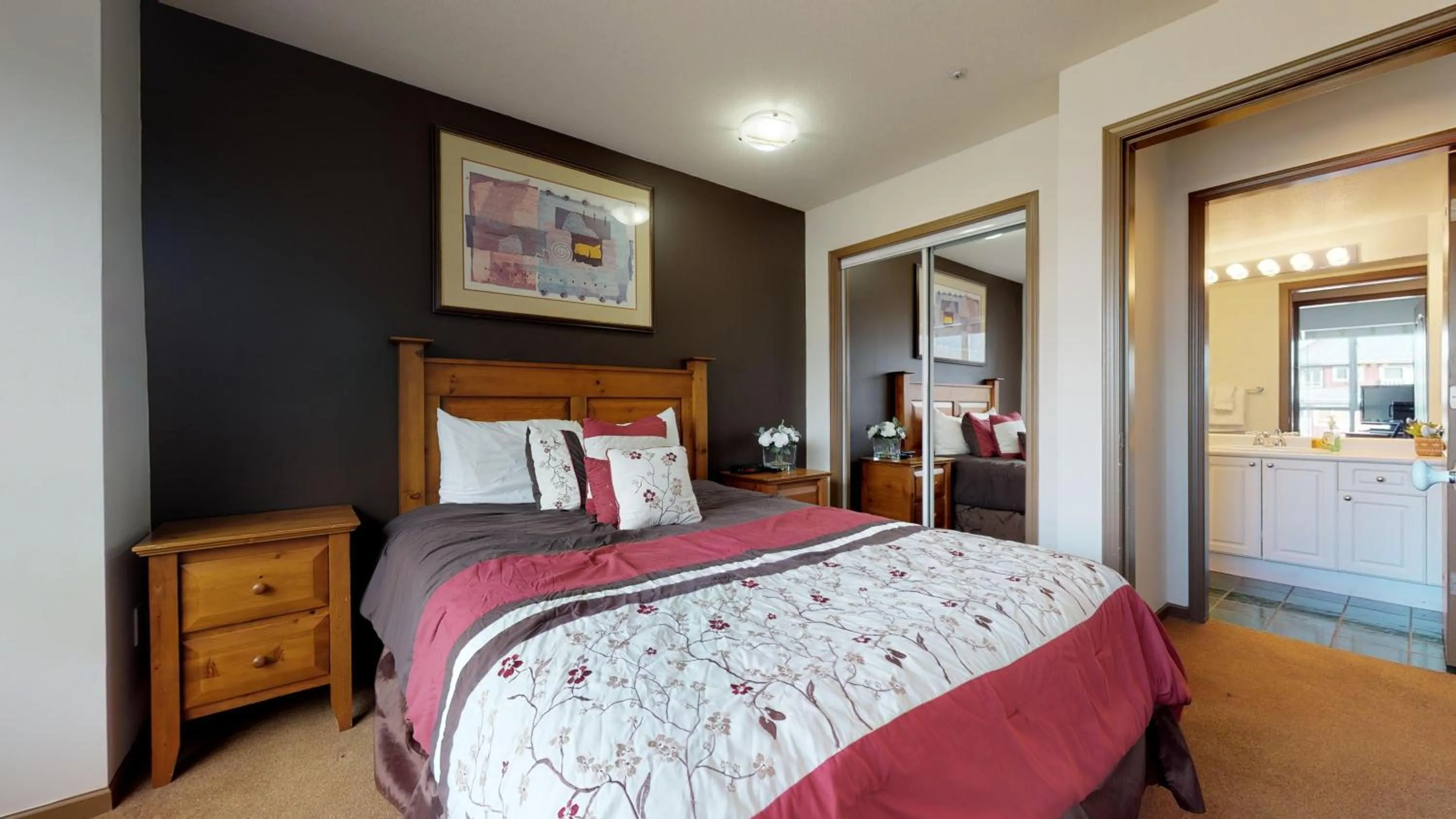 Bed in Whistler Blackcomb Vacation Rentals - Village North