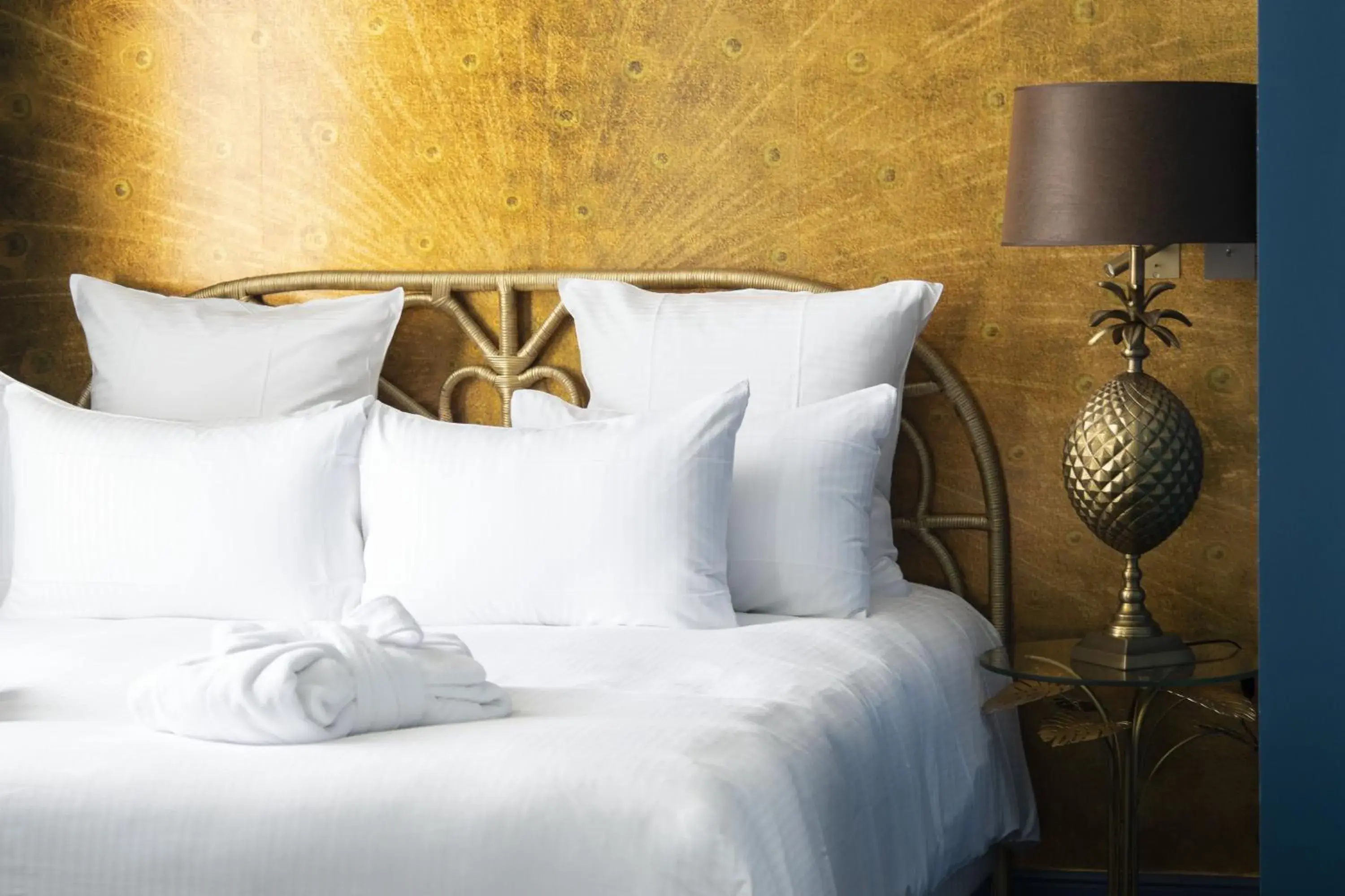 Photo of the whole room, Bed in Hôtel Demeures de Campagne Domaine de Maffliers - Paris Val-d'Oise Photo of the whole room, Bed in Hôtel Demeures de Campagne Domaine de Maffliers - Paris Val-d'Oise