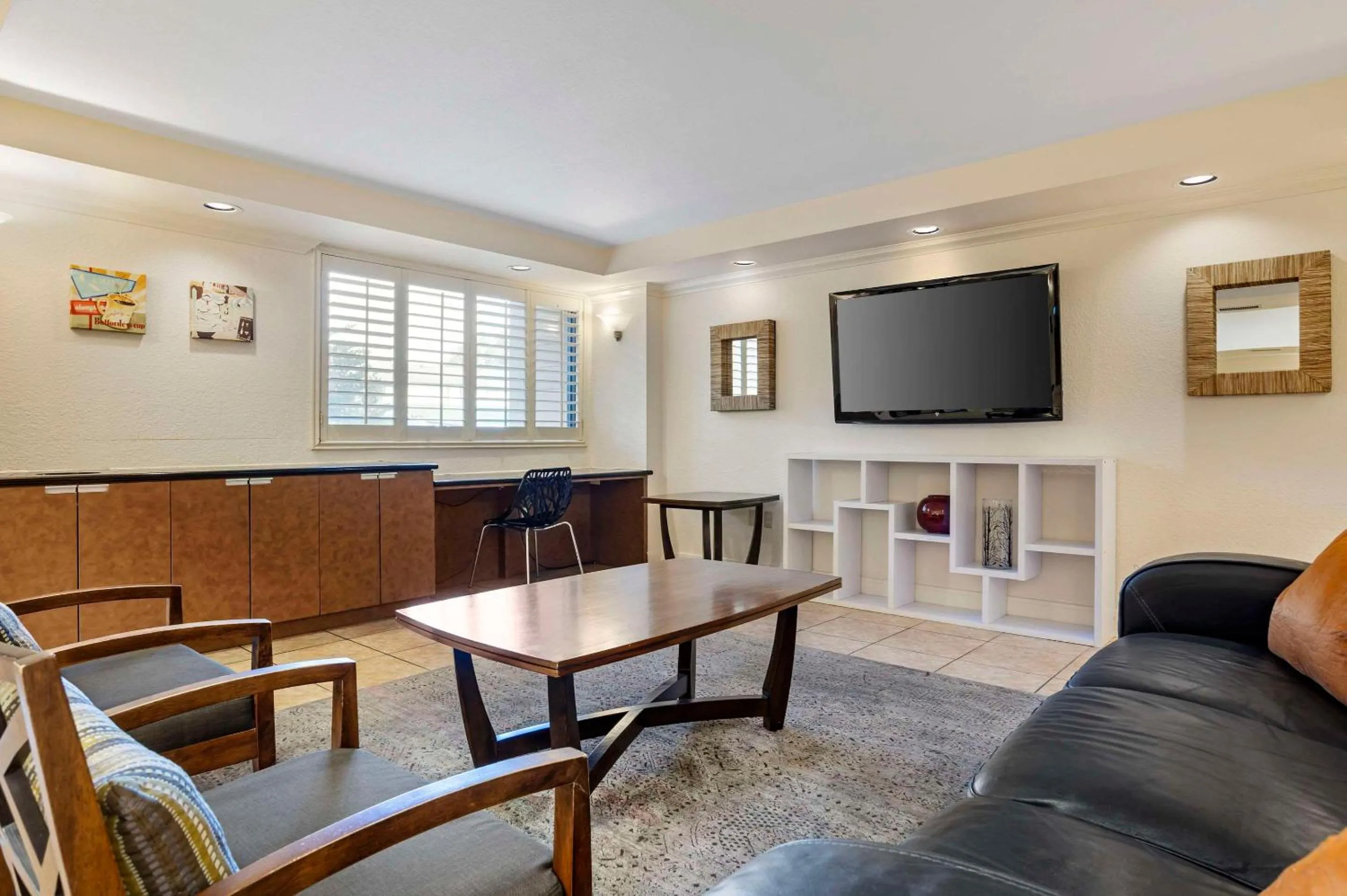 Lobby or reception in Quality Inn & Suites NRG Park - Medical Center