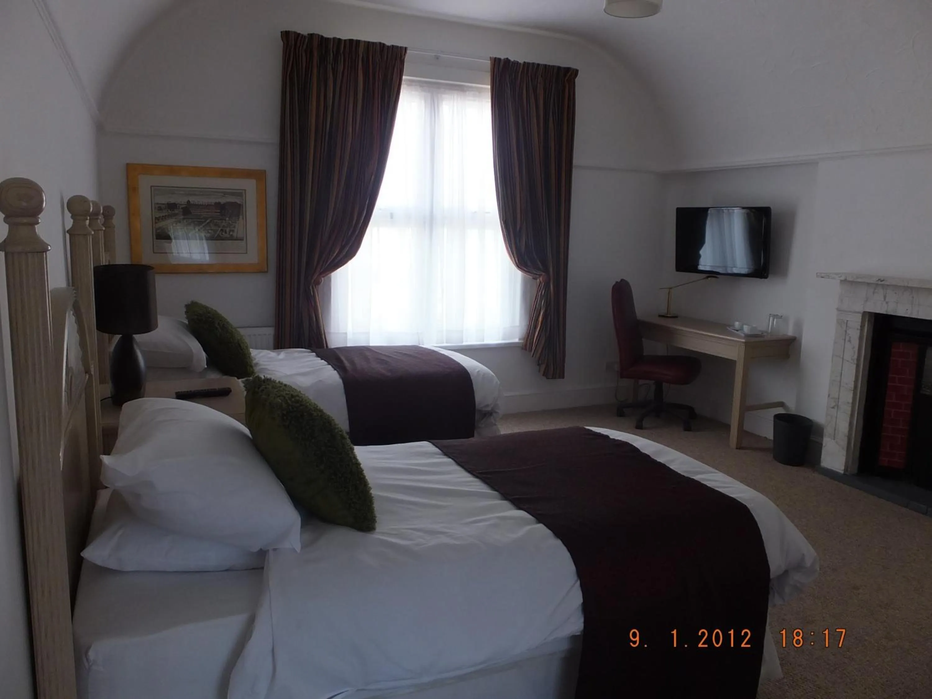 Bedroom, Bed in Jessamine House Hotel