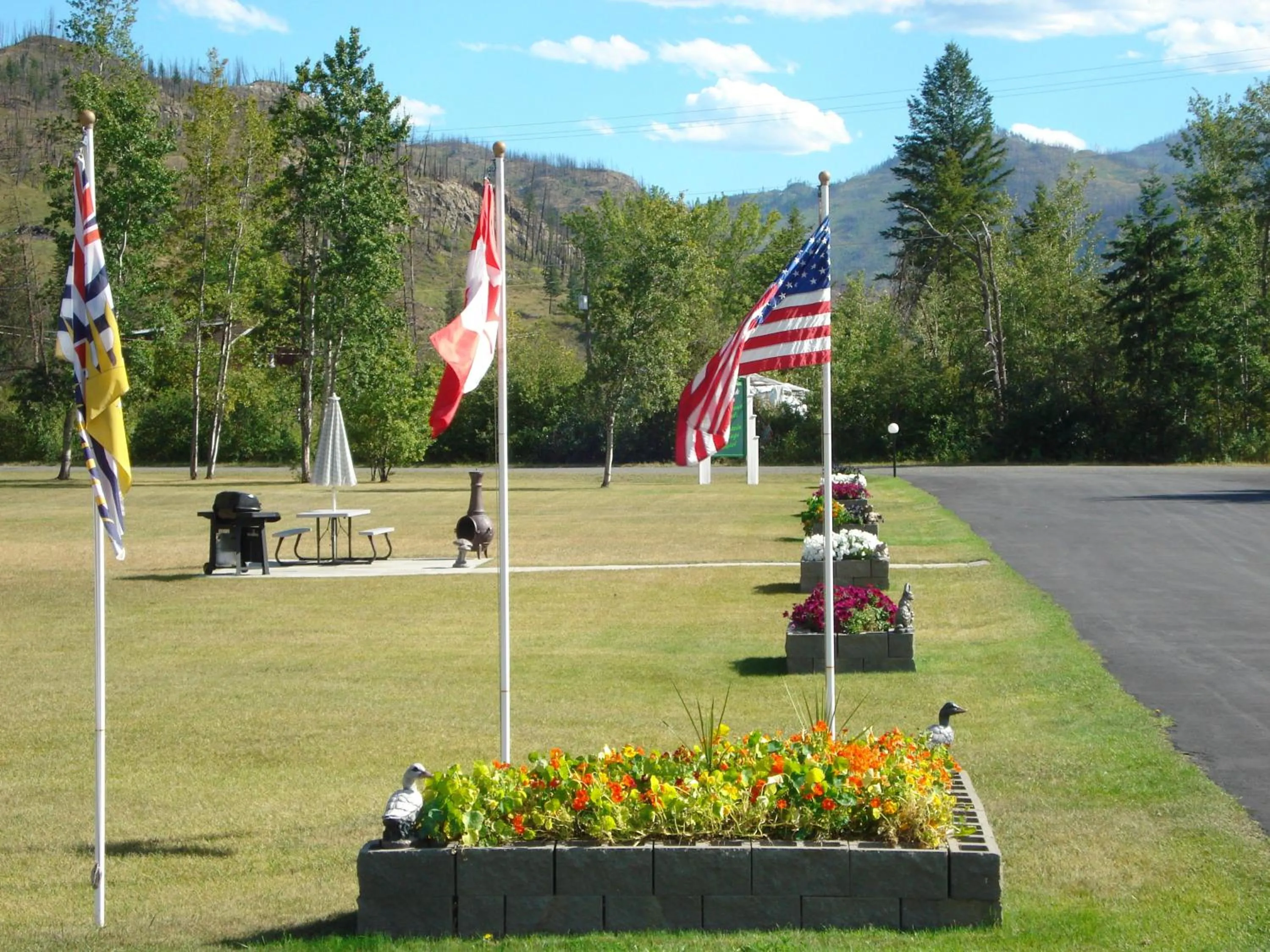 Mountain Springs Motel & RV Park