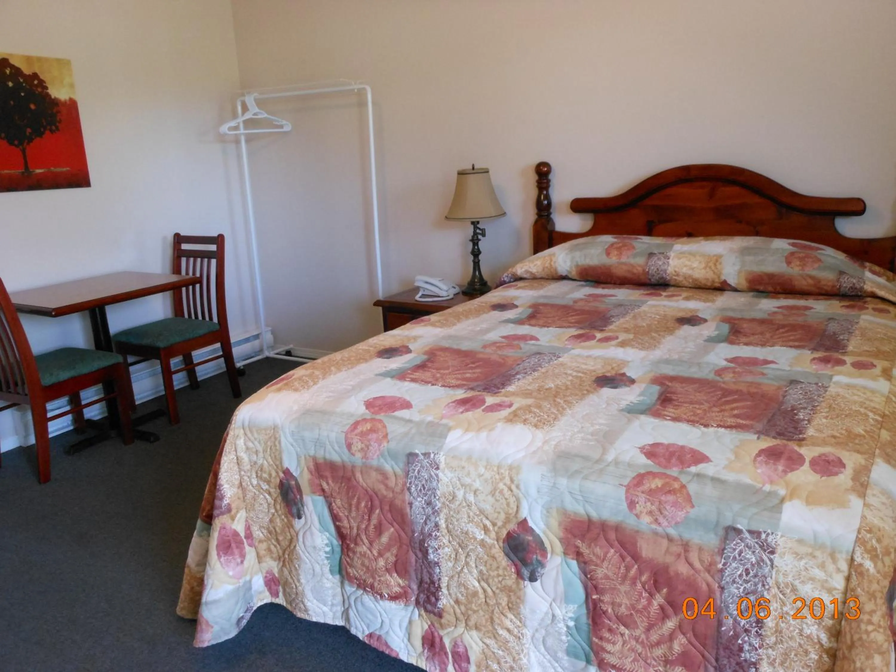 Decorative detail, Bed in Mountain Springs Motel & RV Park