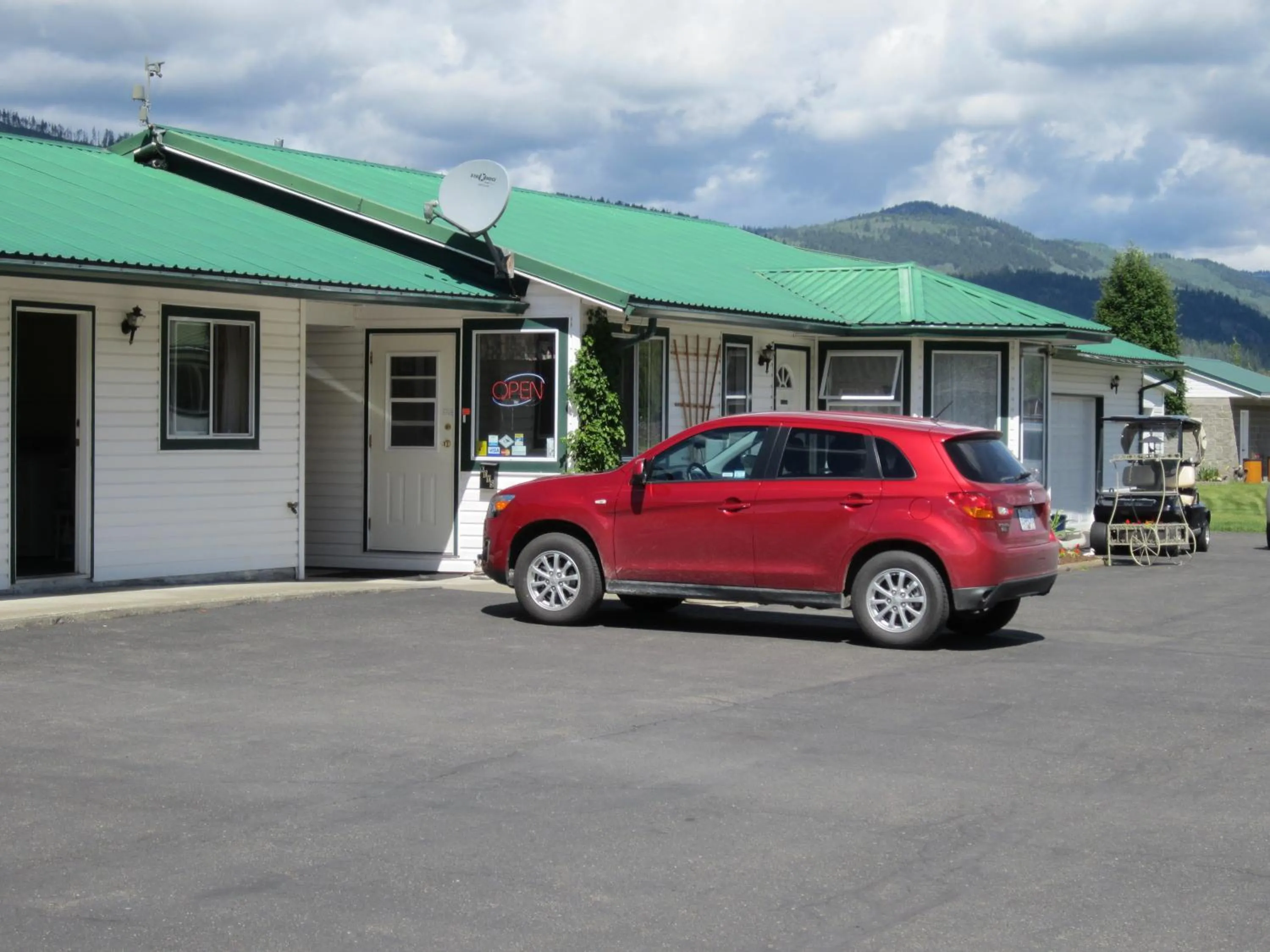 Facade/entrance in Mountain Springs Motel & RV Park