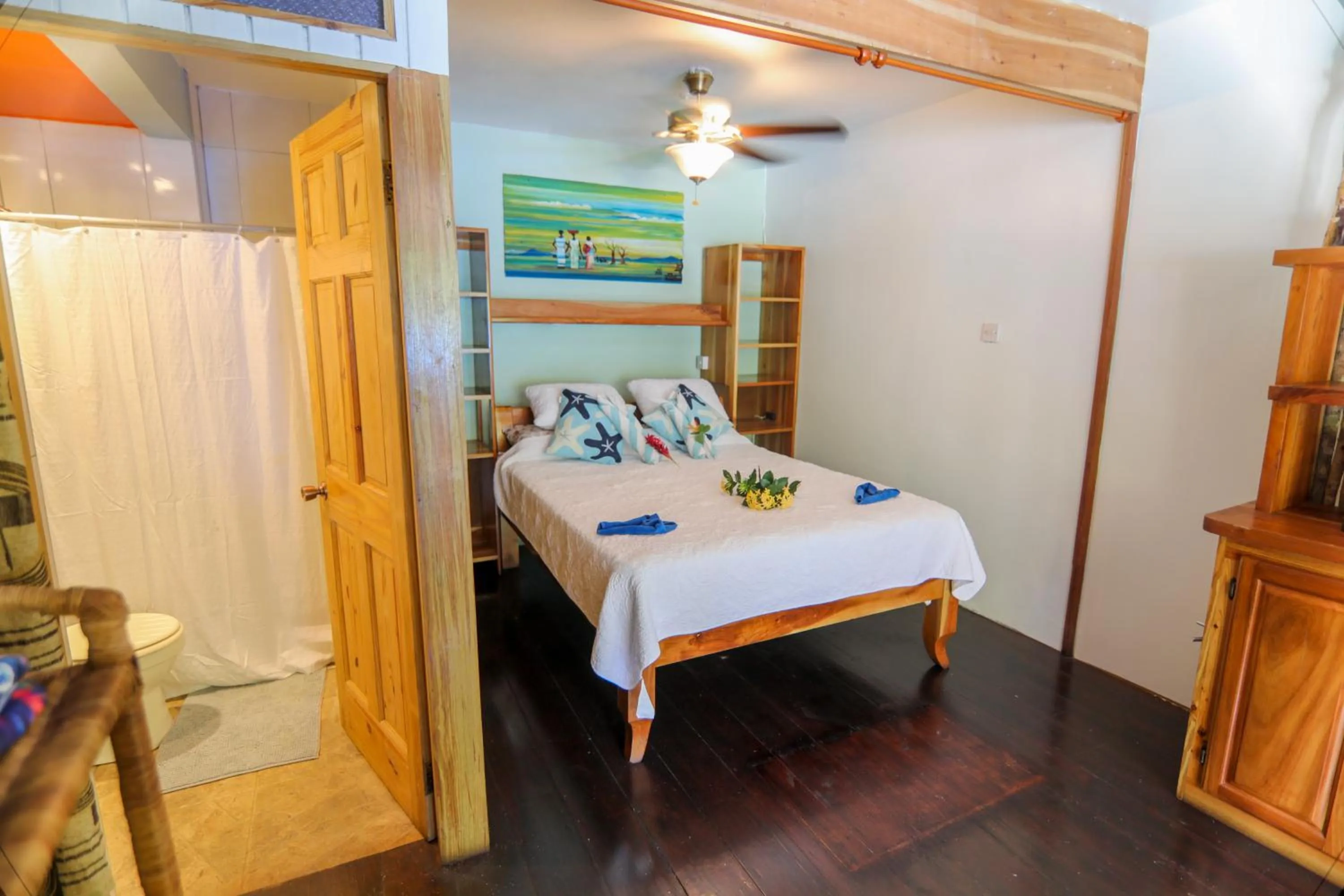 Bedroom, Bed in Zimbali Culinary Retreats