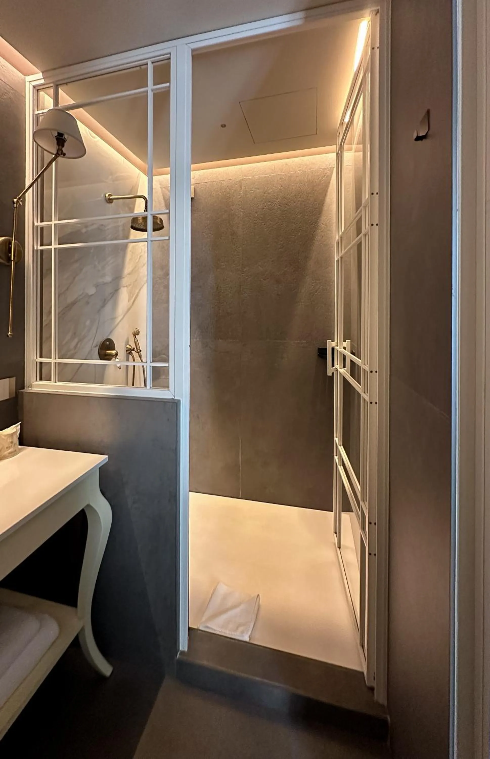 Shower in Matilde Boutique Hotel, WorldHotels Elite