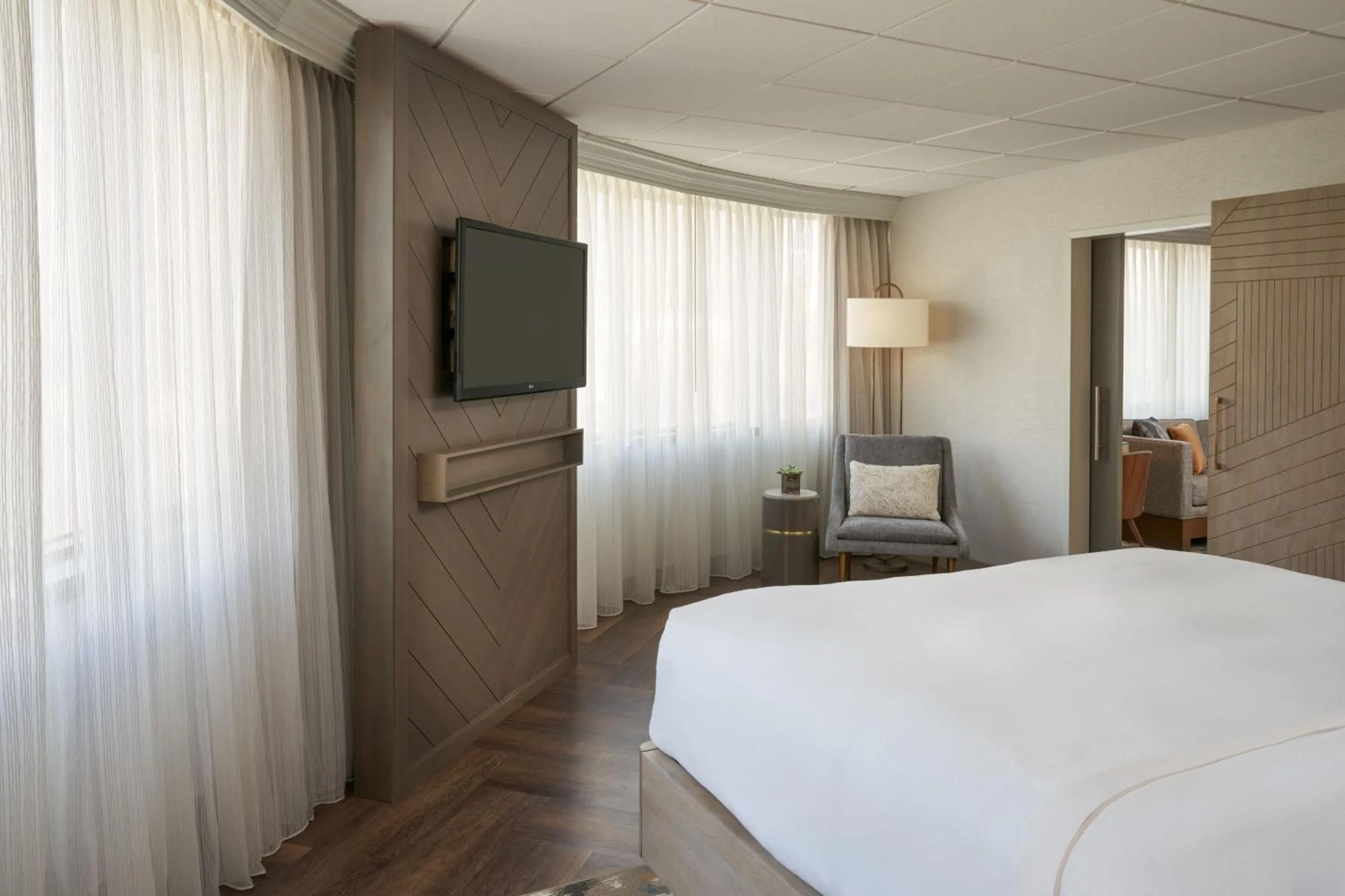 Bedroom, Bed in The Westin Indianapolis