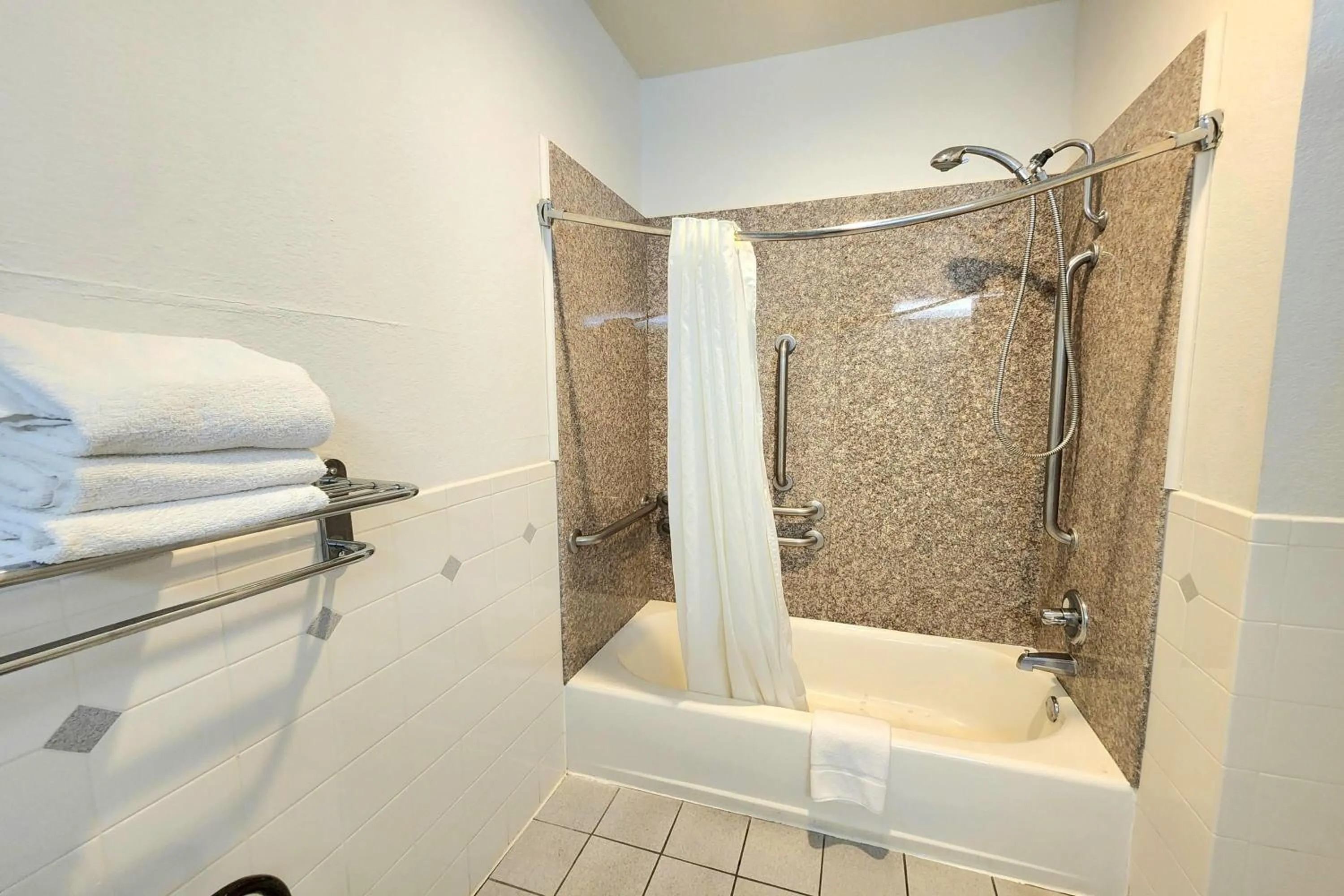 Bathroom in Days Inn by Wyndham Navasota