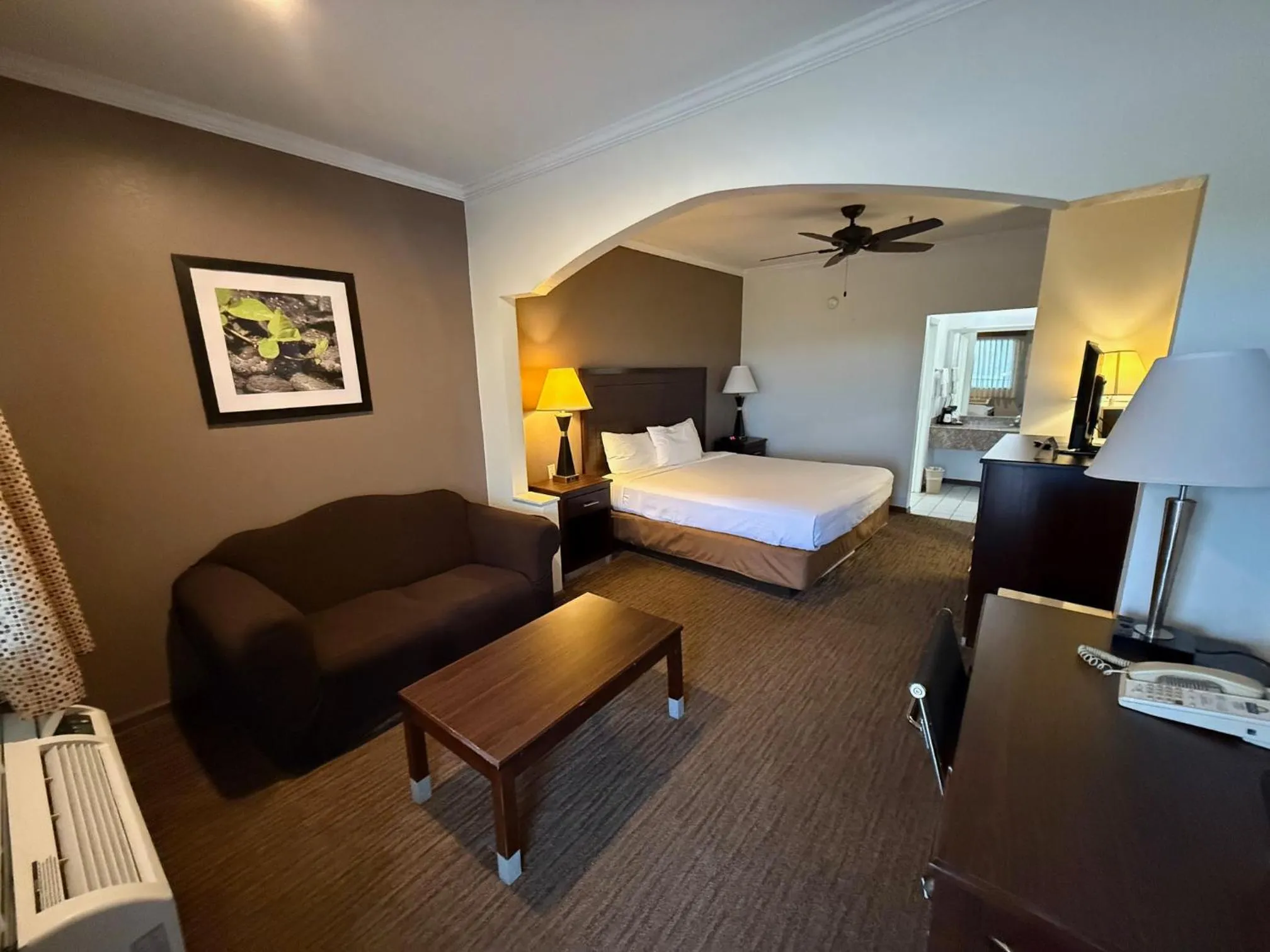 Bed in Days Inn by Wyndham Navasota