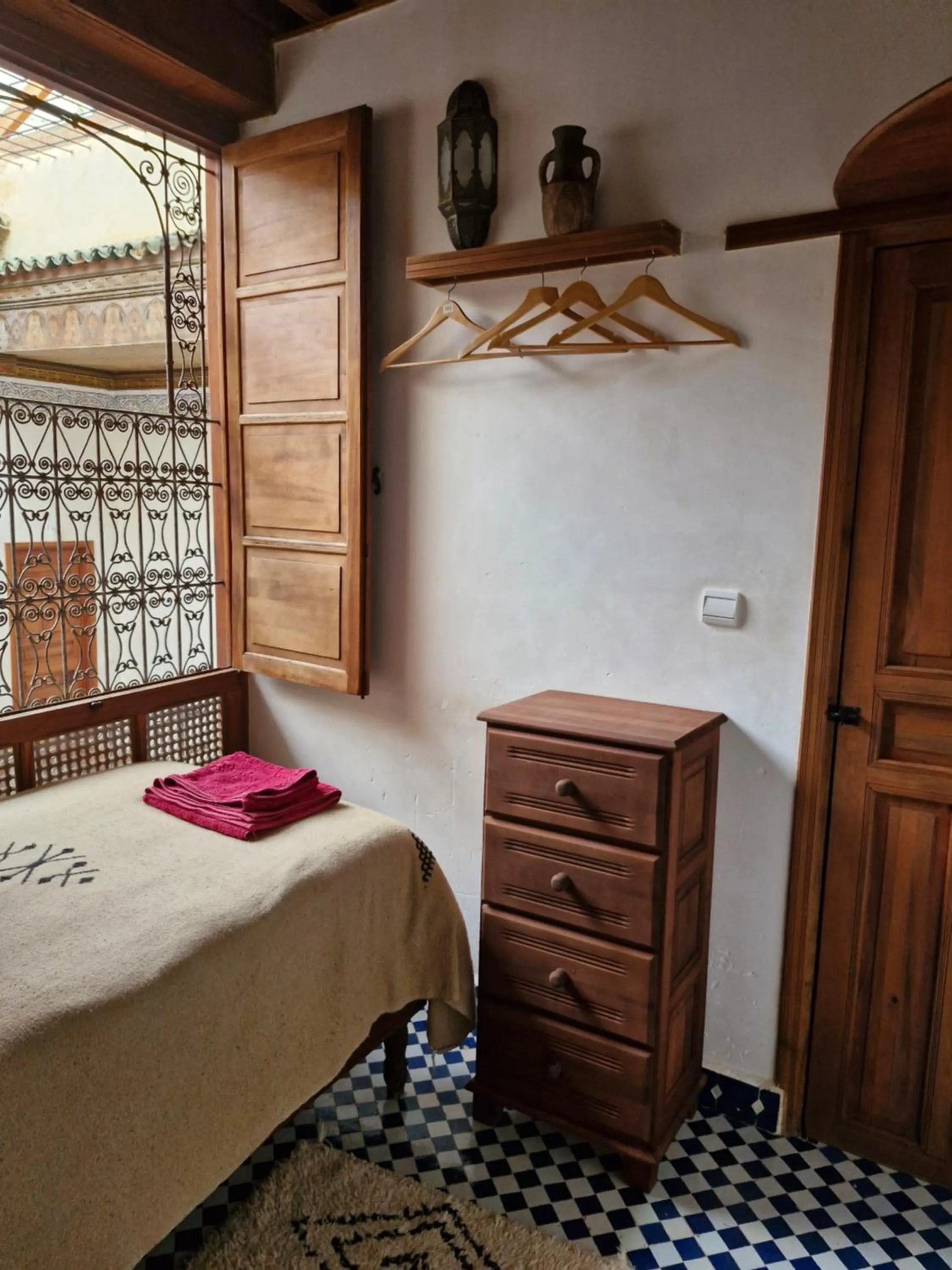 Bedroom, Bed in Dar Drissi