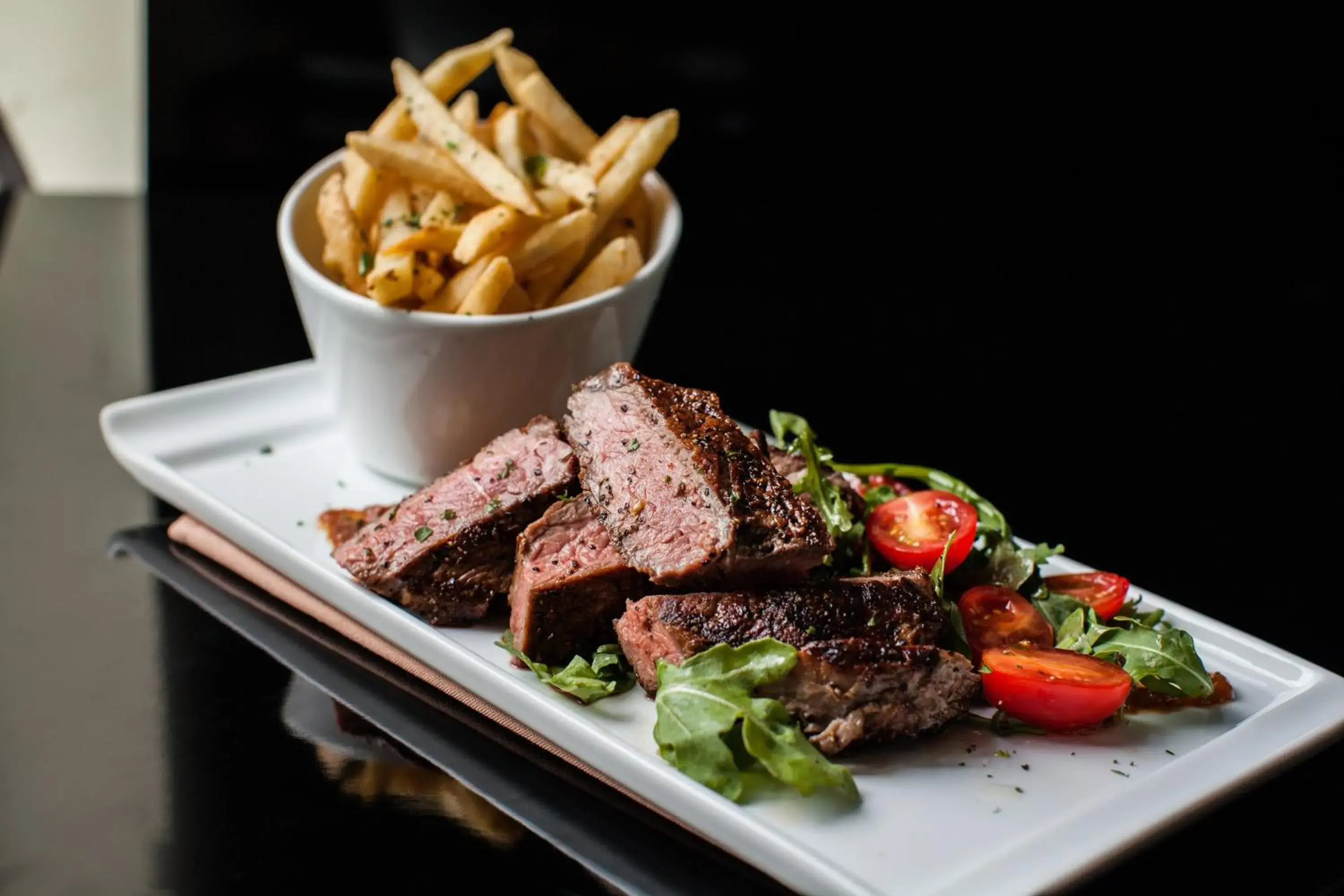 Restaurant/places to eat in Hotel Derek Houston Galleria Restaurant/places to eat in Hotel Derek Houston Galleria