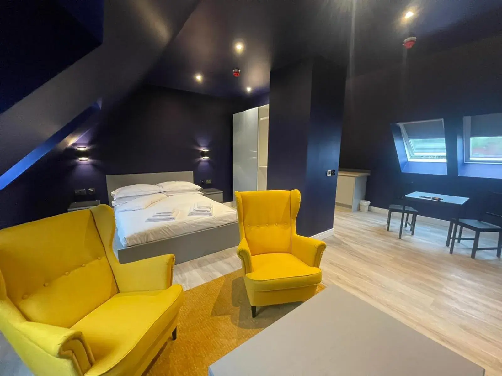 Bed in Sky City Apartments Bed in Sky City Apartments