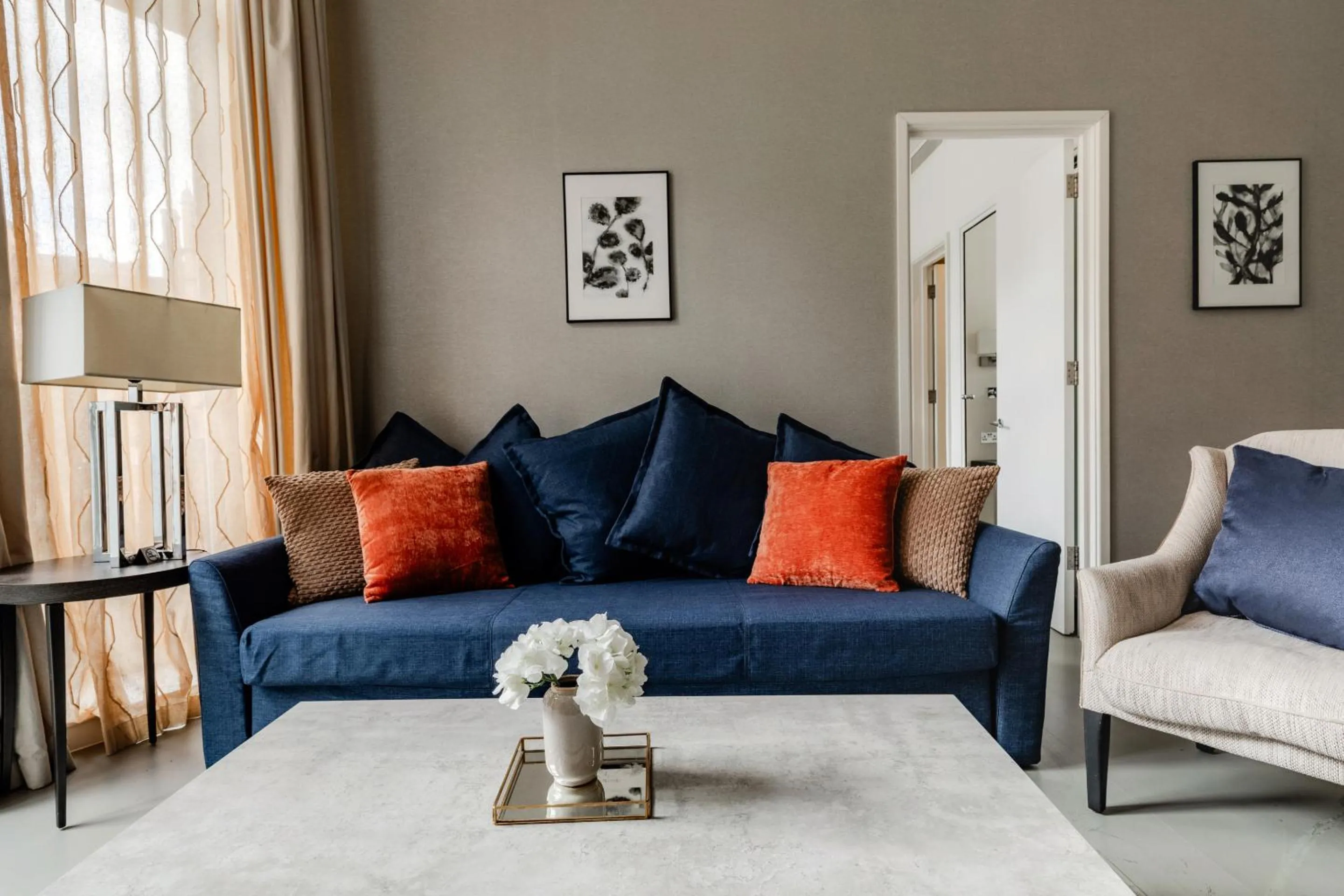 Two-Bedroom Apartment in High Street Kensington Apartments
