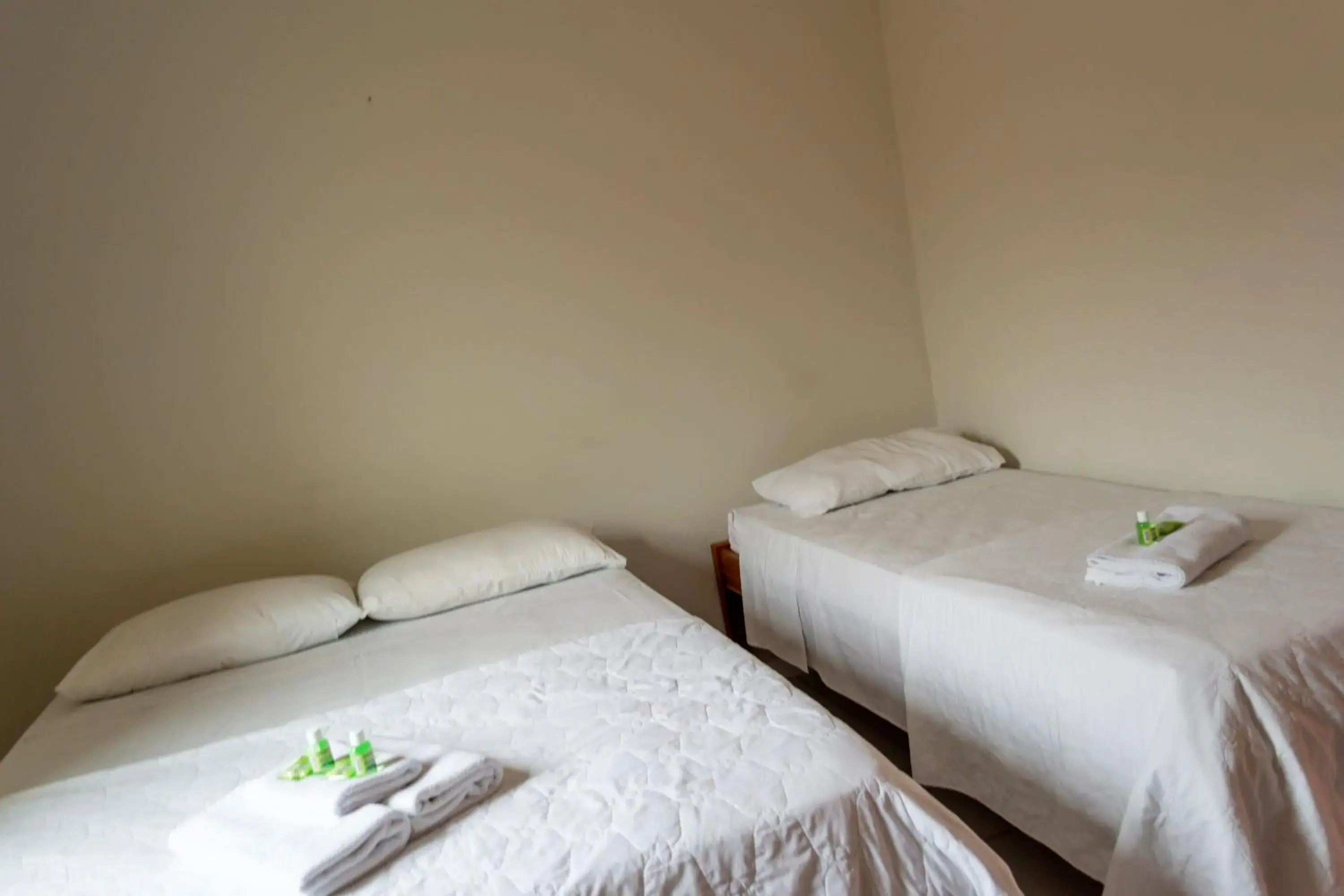 Triple Room in Pousada Estrada do Ouro Triple Room in Pousada Estrada do Ouro