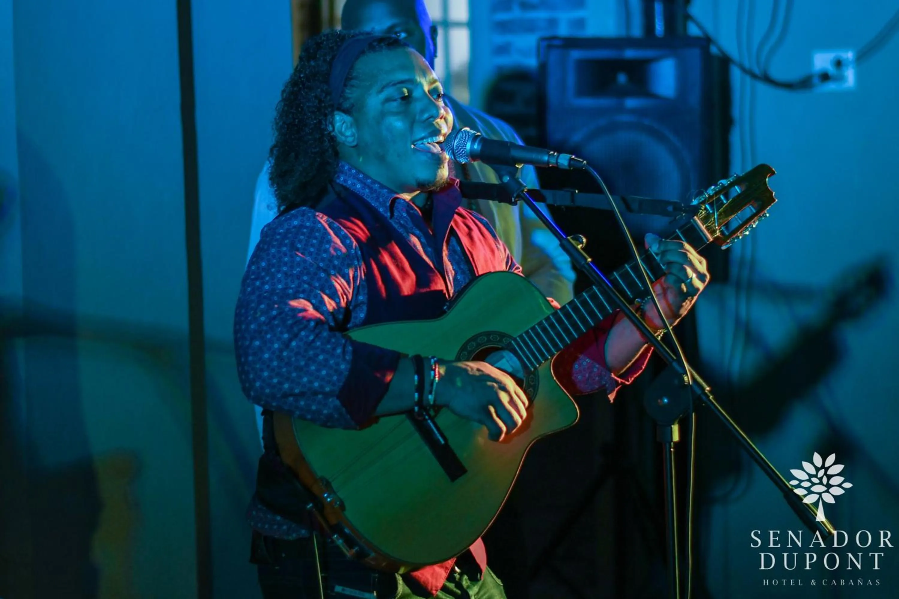 Senador Dupont- Convento San Francisco & Arboles