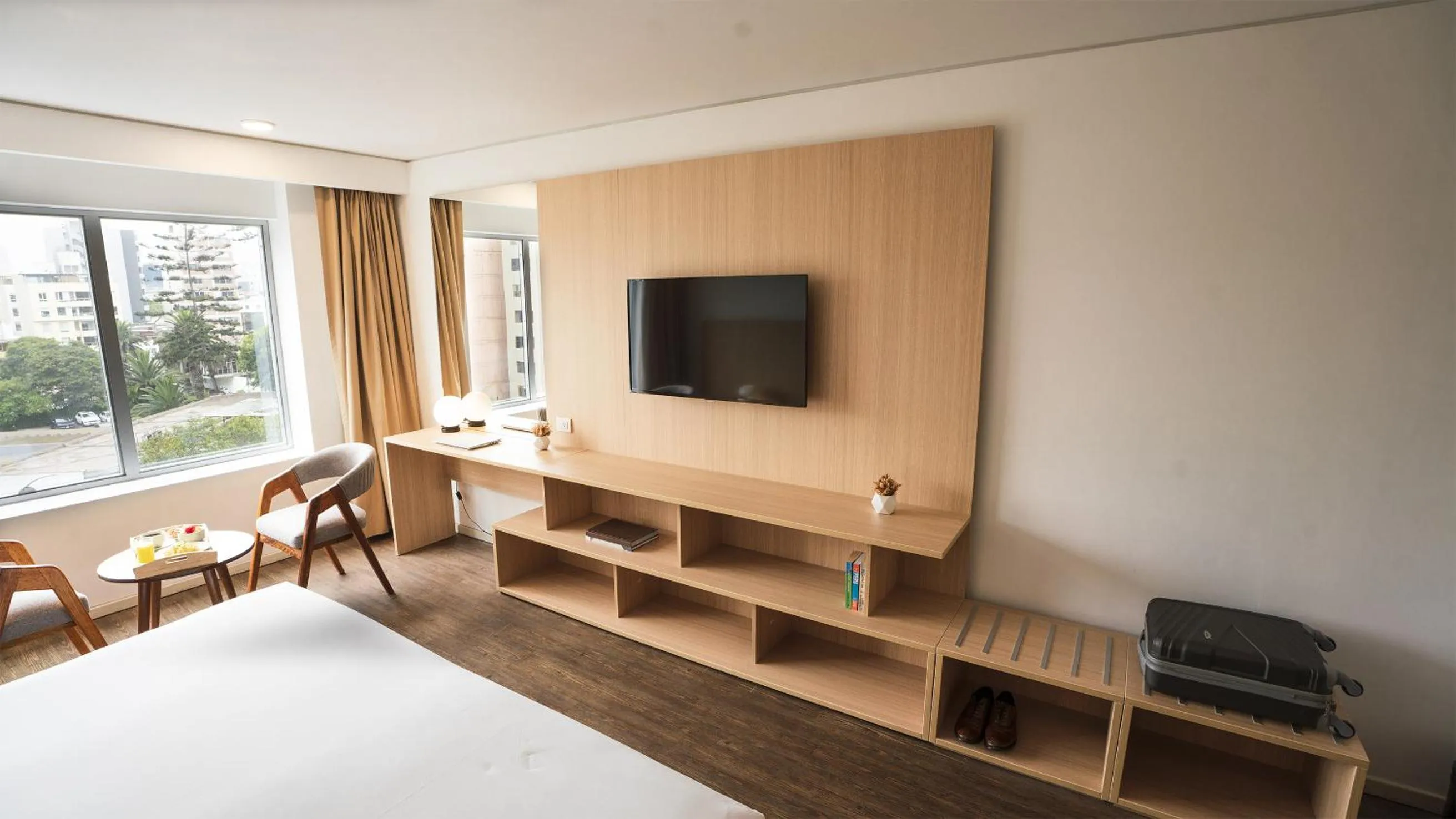 Bed in Dazzler by Wyndham Lima Miraflores