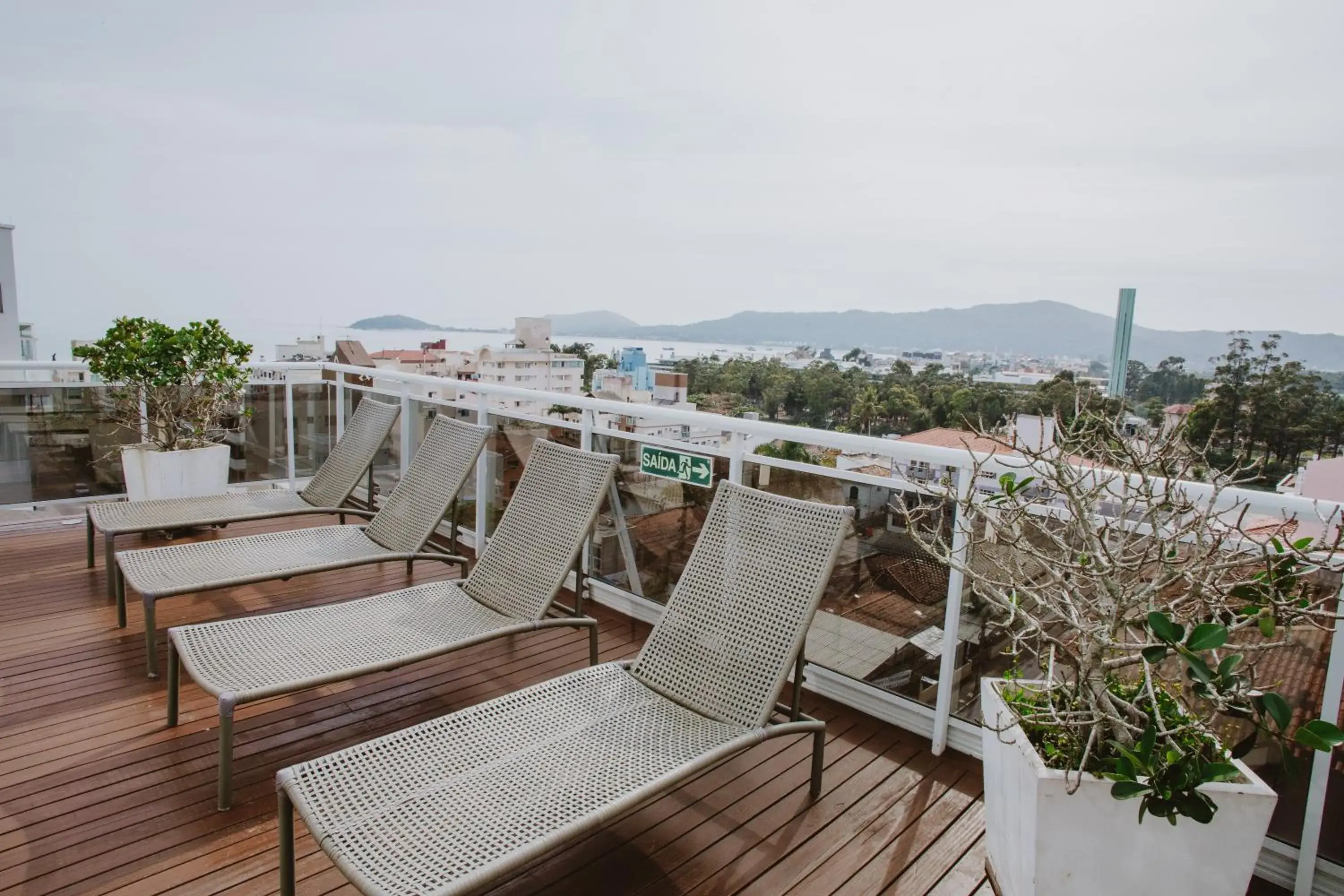 Swimming pool in Canasvieiras IN - HCI Swimming pool in Canasvieiras IN - HCI