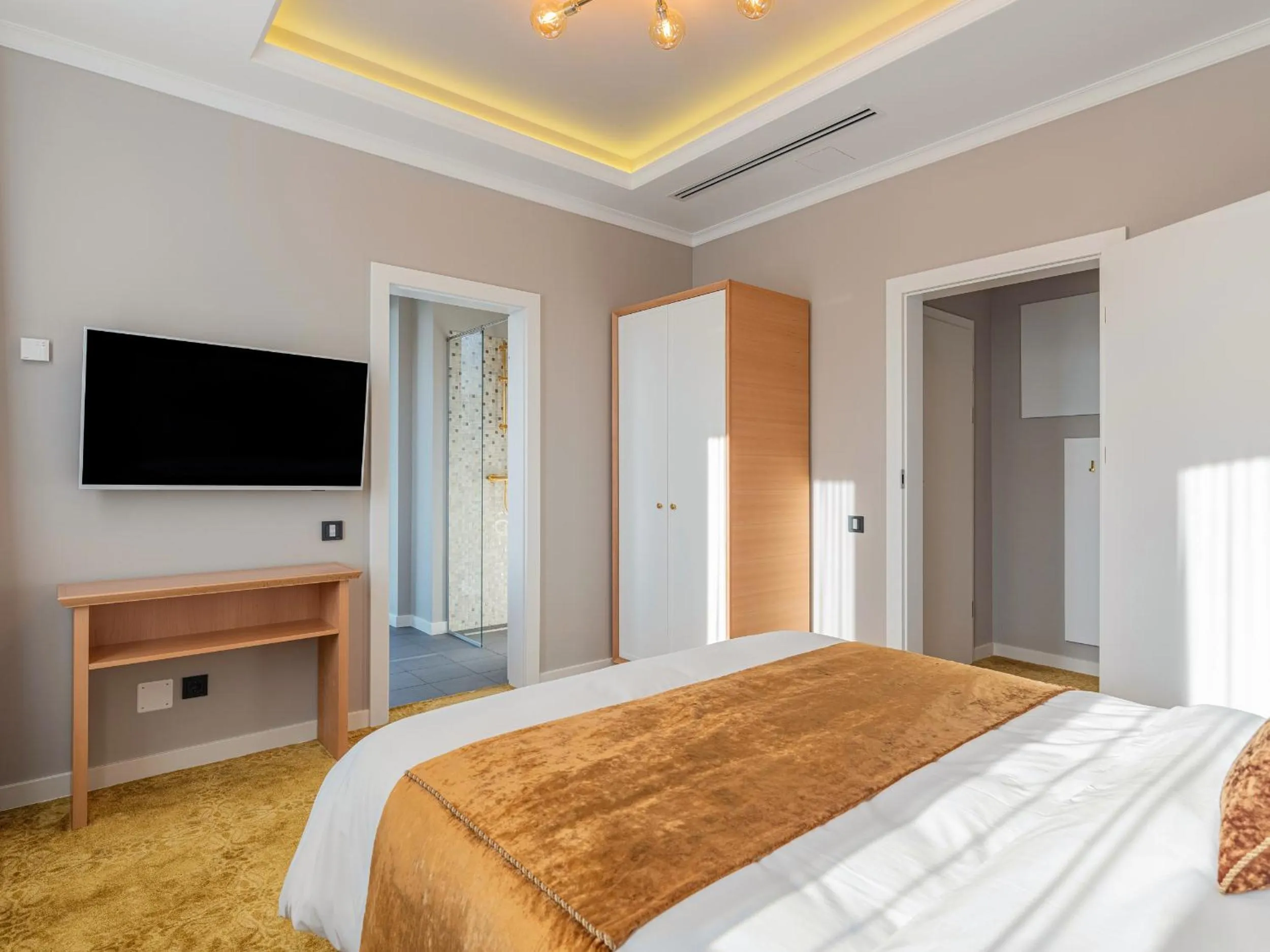 Bed in Pergola Boutique Hotel