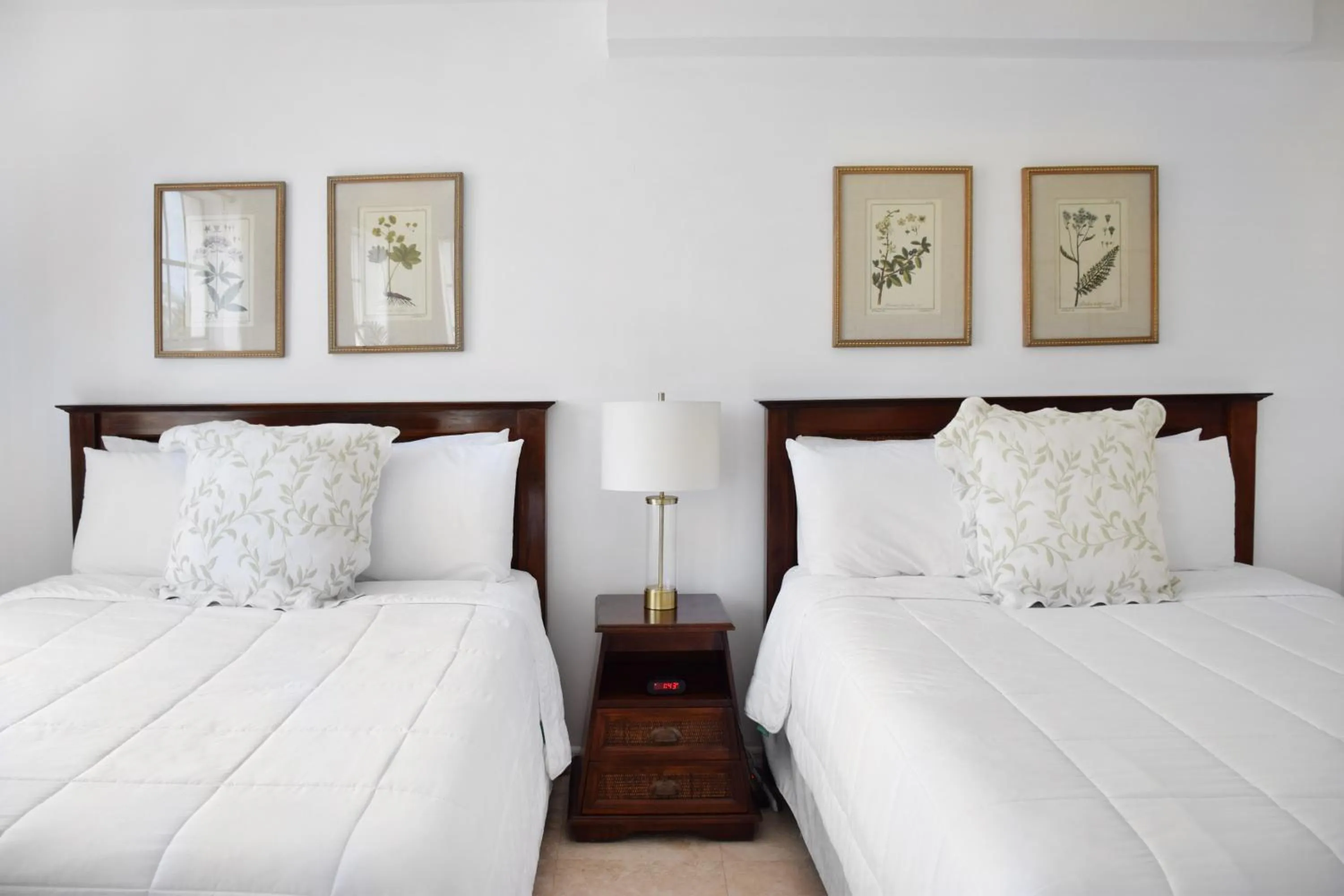 Bedroom, Bed in Beach Park Hotel