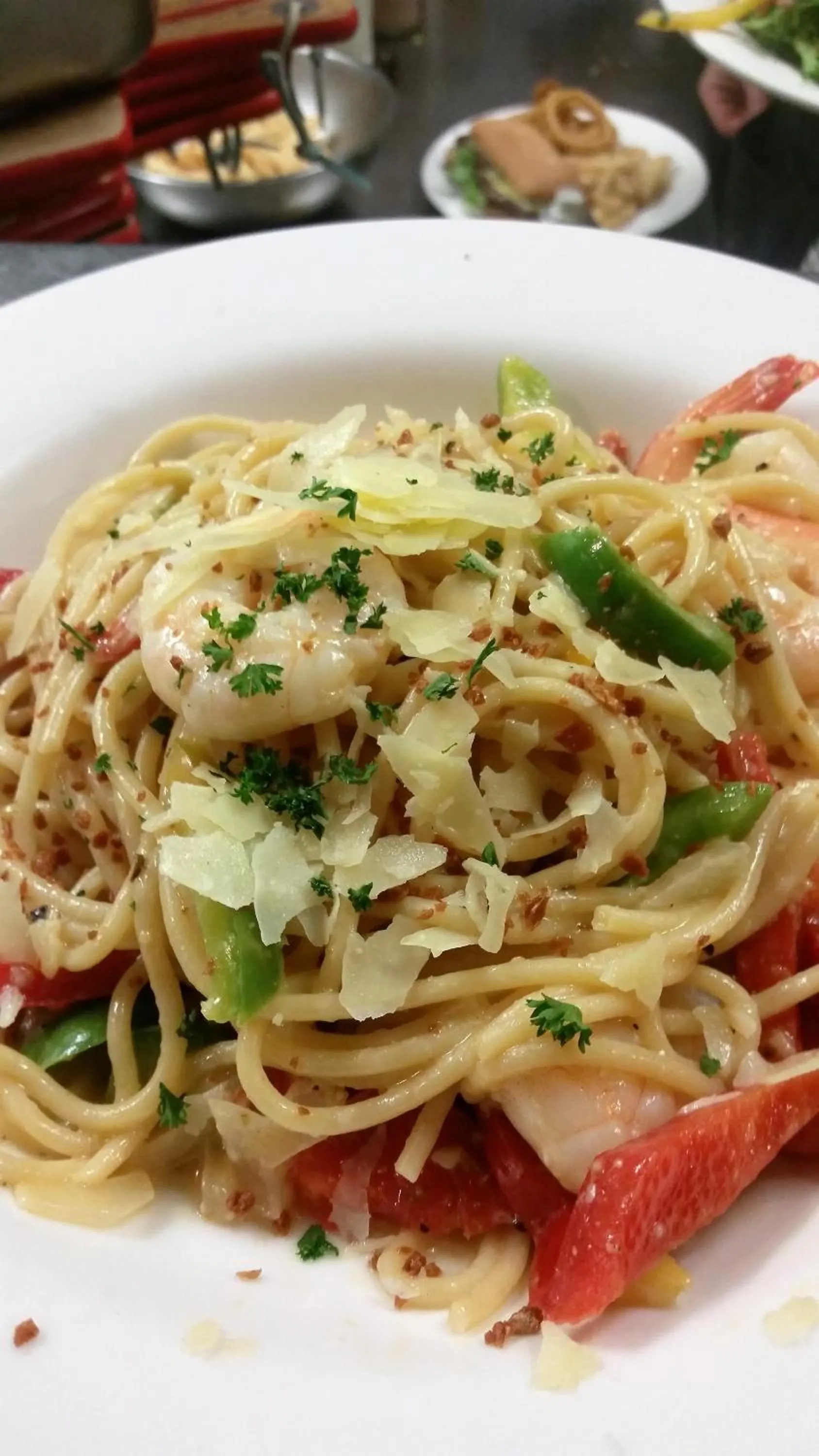 Restaurant/places to eat in Dooleys Tavern and Motel Capella