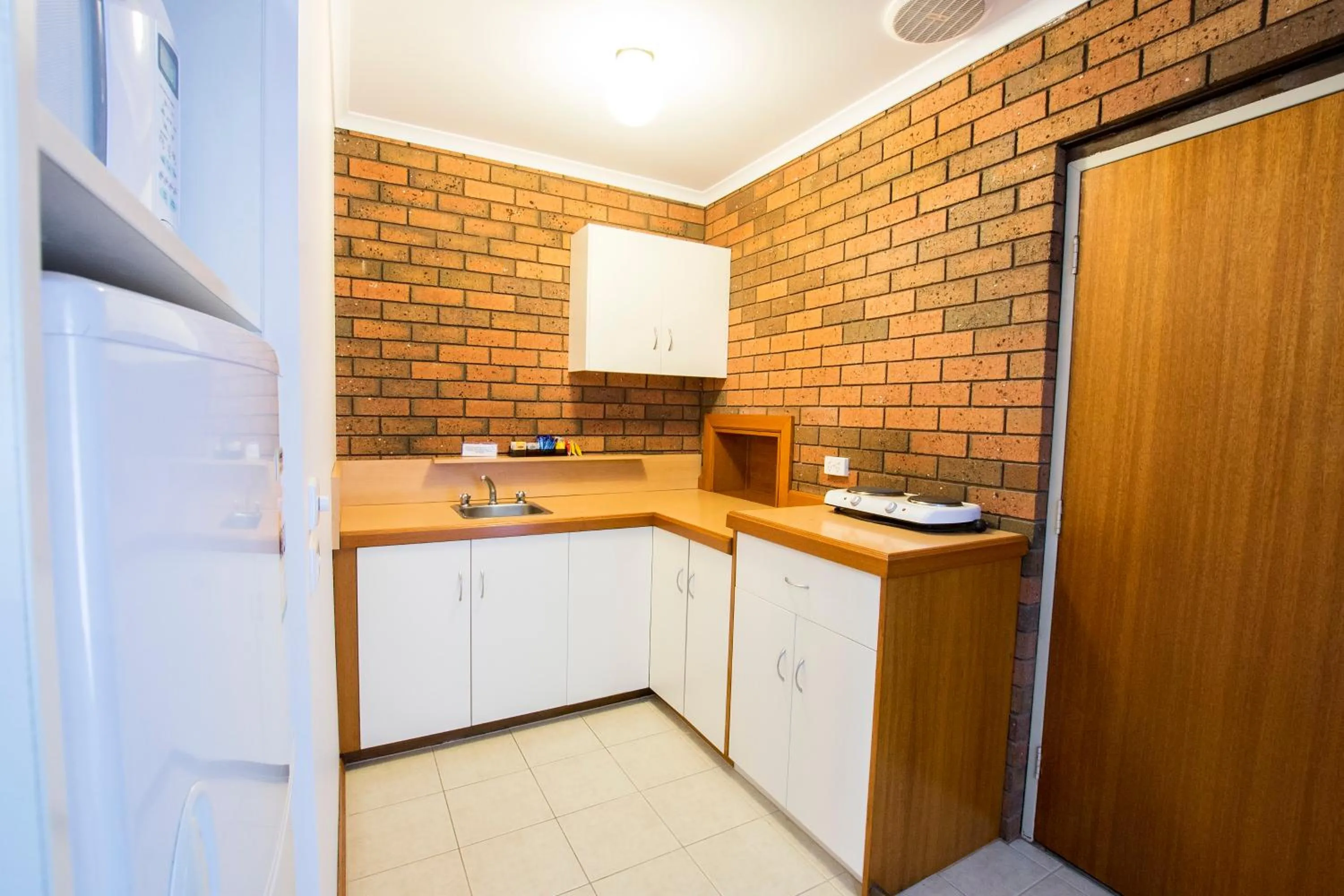 Sportslander Motor Inn