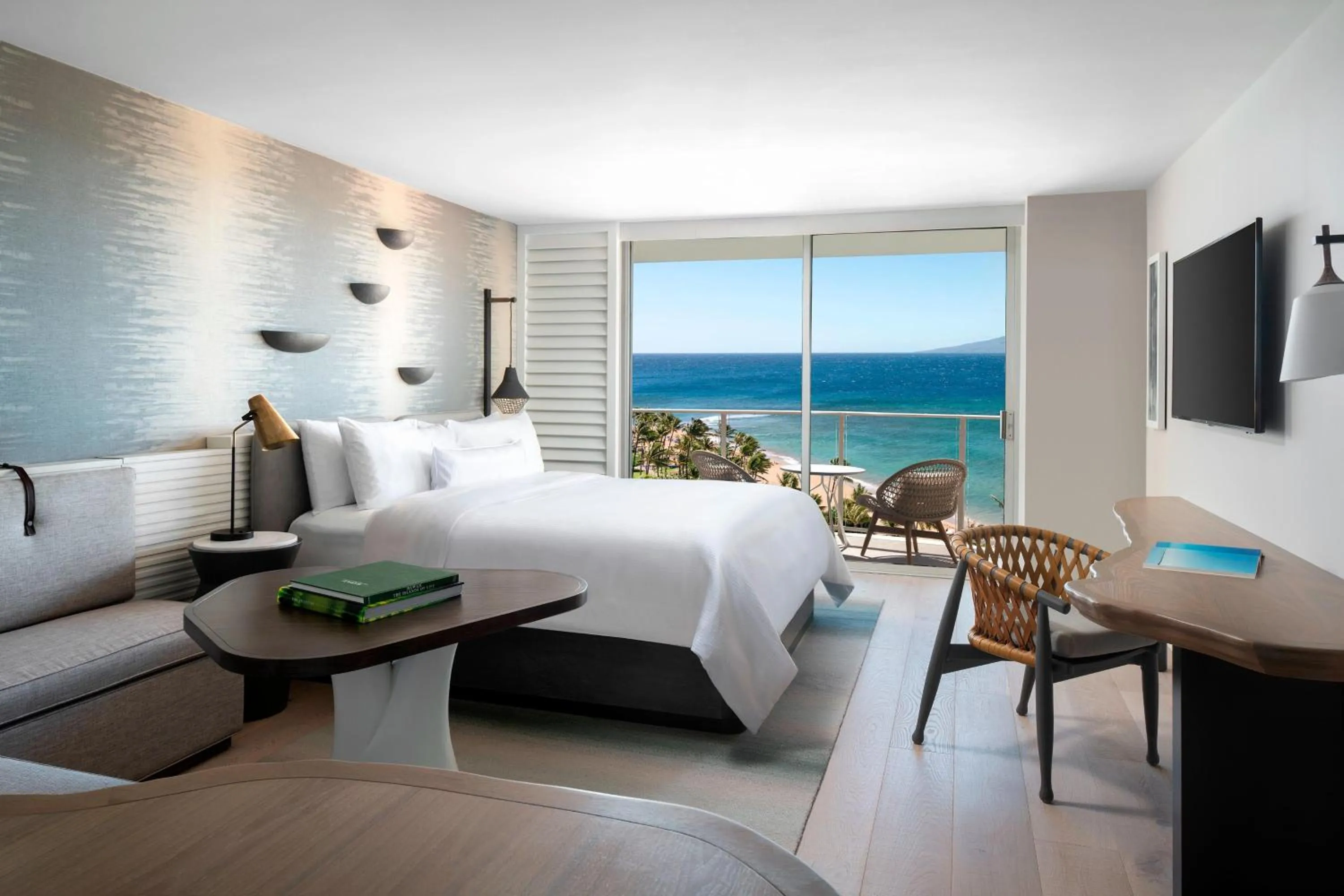 Photo of the whole room, Bed in The Westin Maui Resort & Spa, Ka'anapali