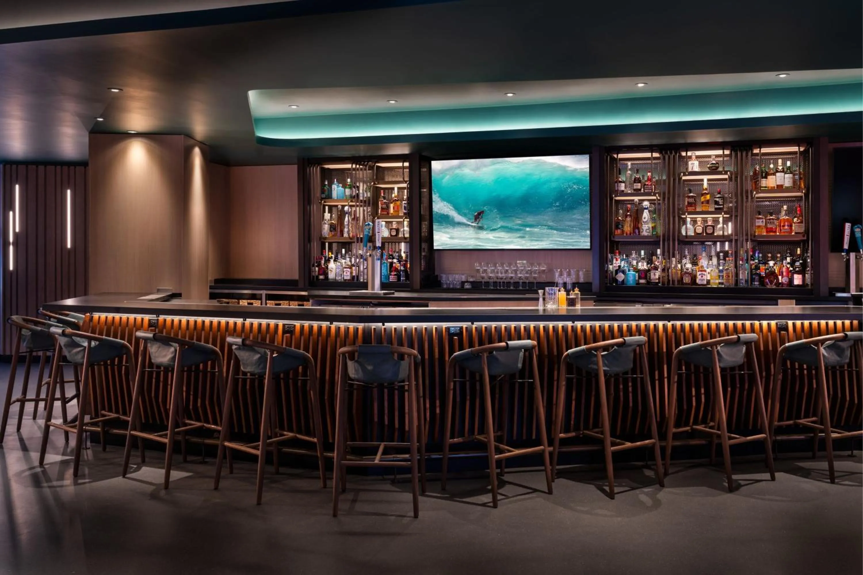 Lounge or bar in The Westin Maui Resort & Spa, Ka'anapali