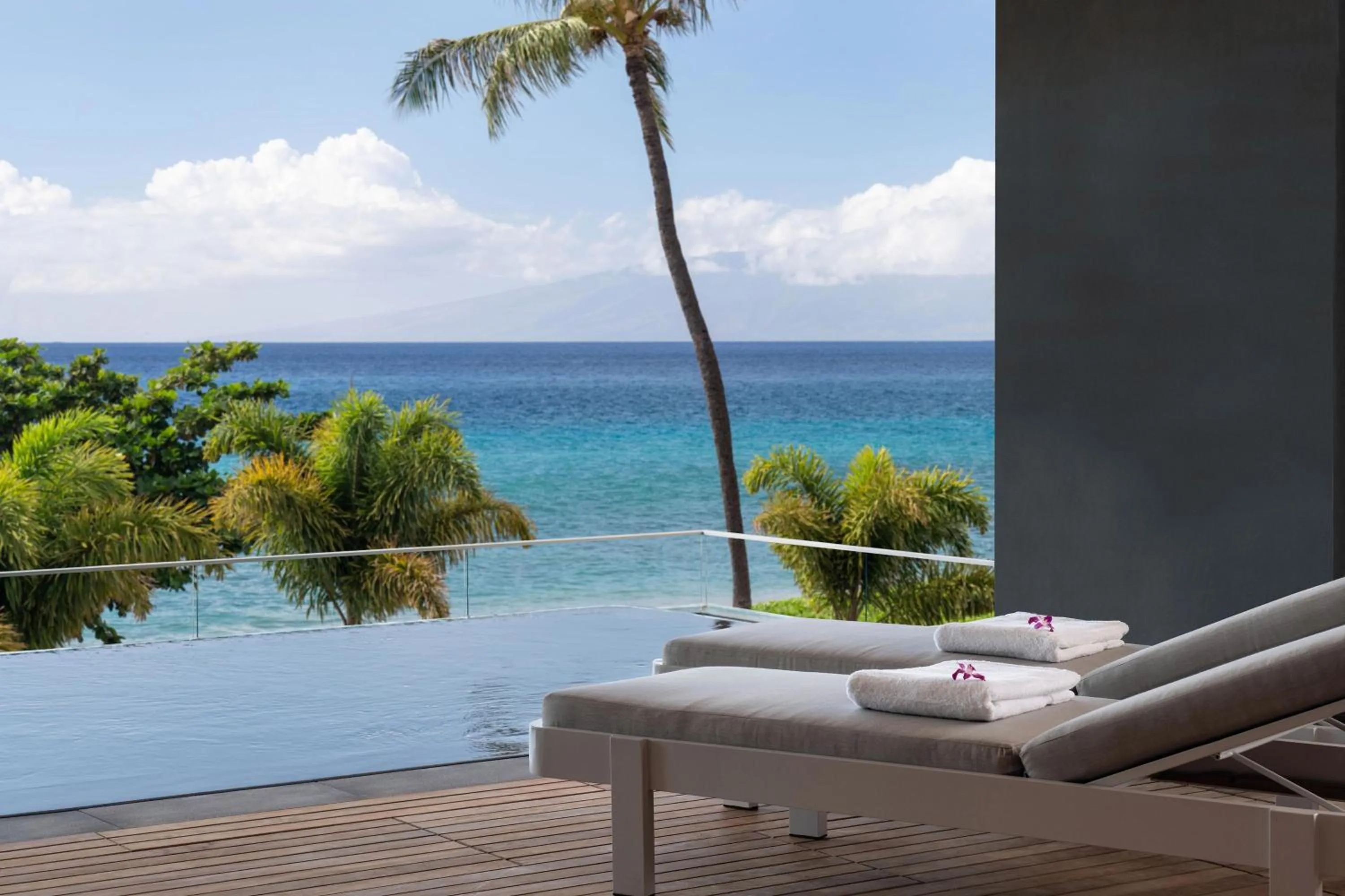 Lounge or bar in The Westin Maui Resort & Spa, Ka'anapali