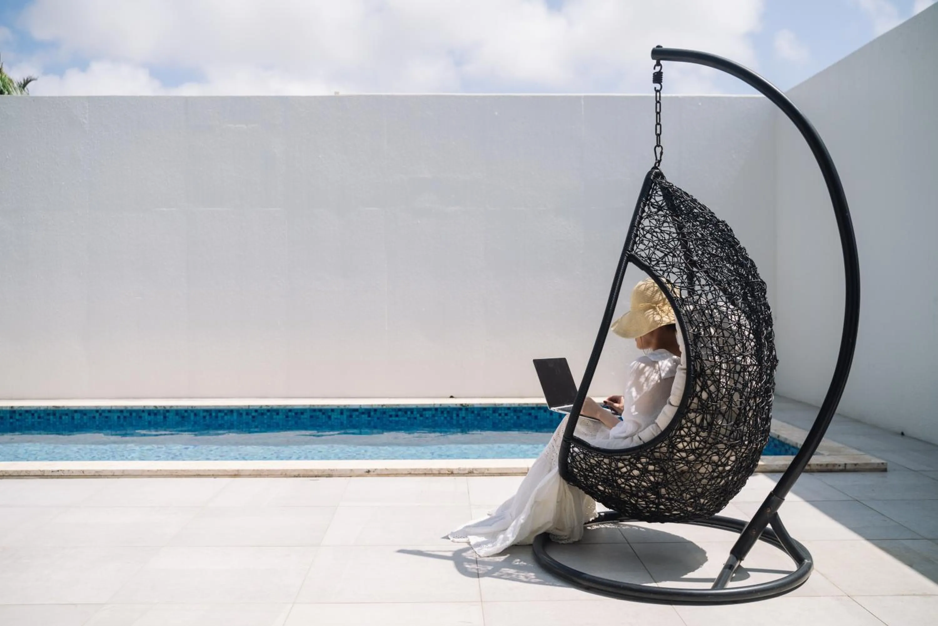 Pool view in Villa Conte