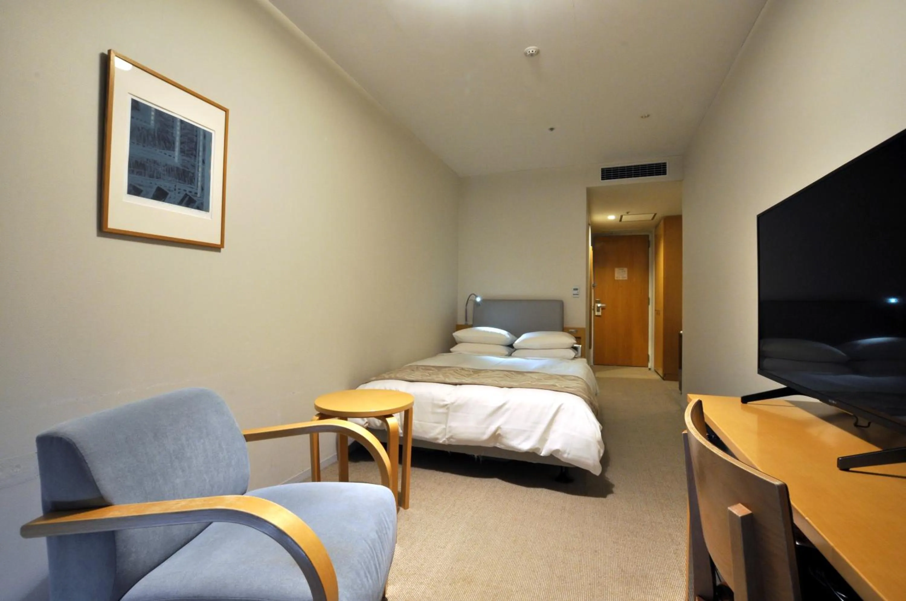 Photo of the whole room, Bed in Hotel Nikko Niigata