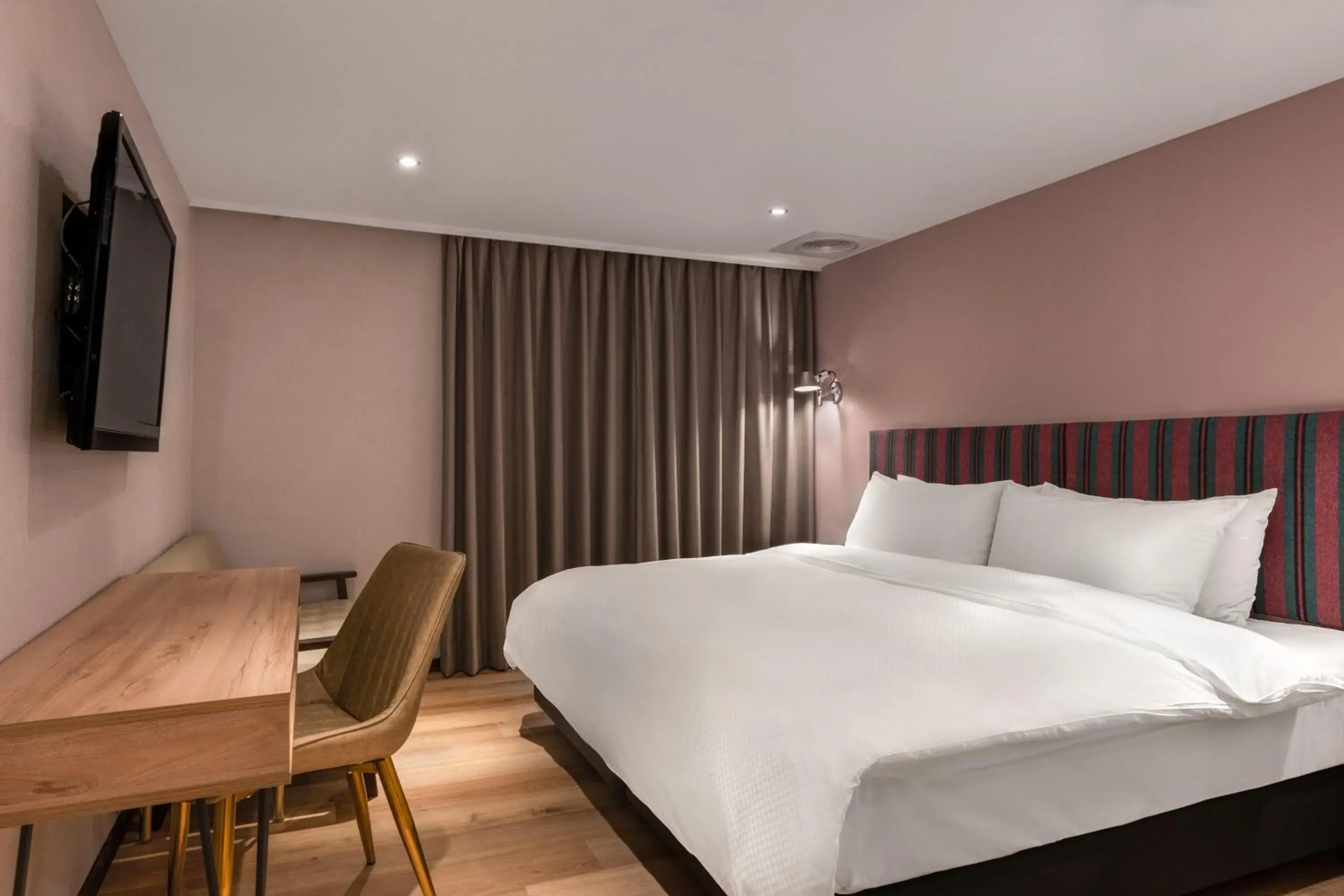 Photo of the whole room, Bed in River Inn Kenting Photo of the whole room, Bed in River Inn Kenting