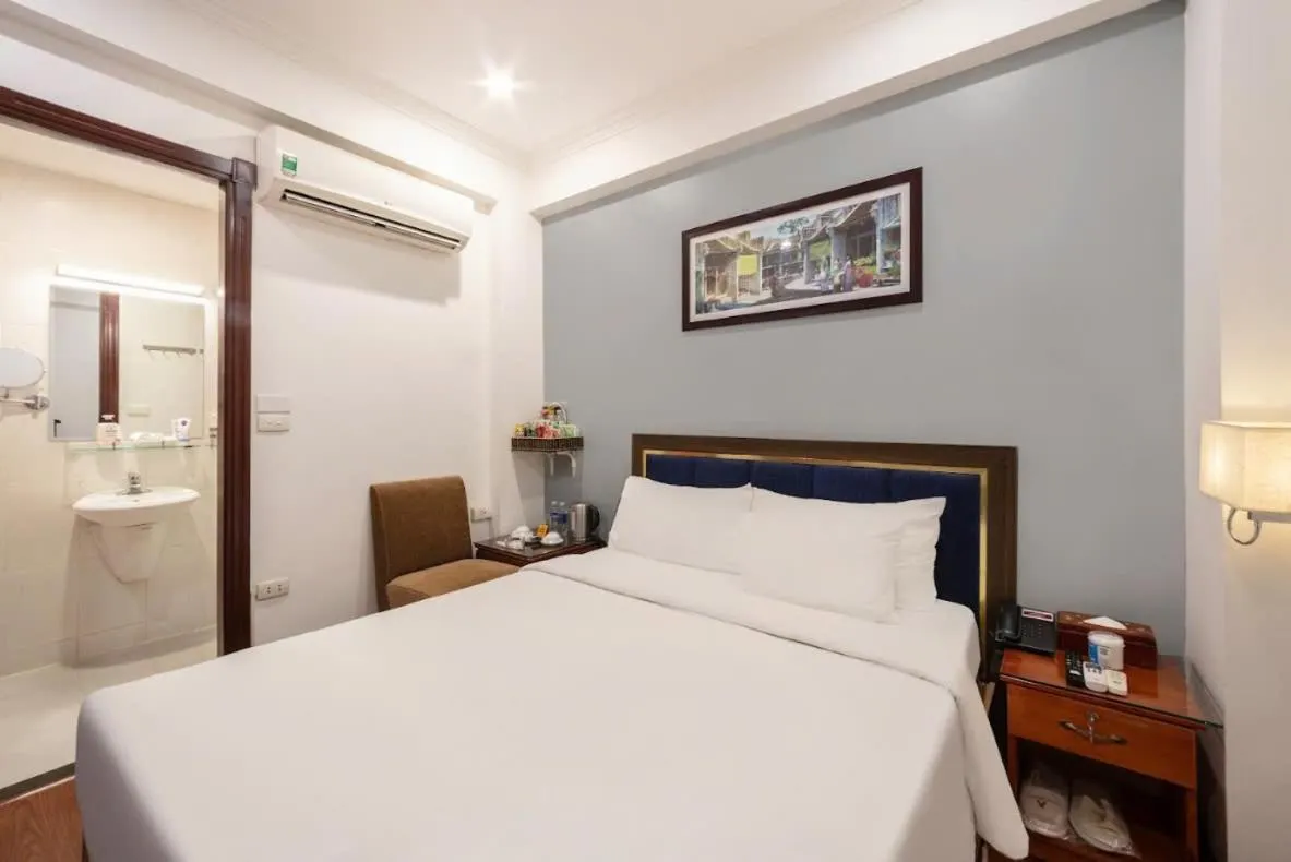 Bed in A25 Hotel - 30 An Dương