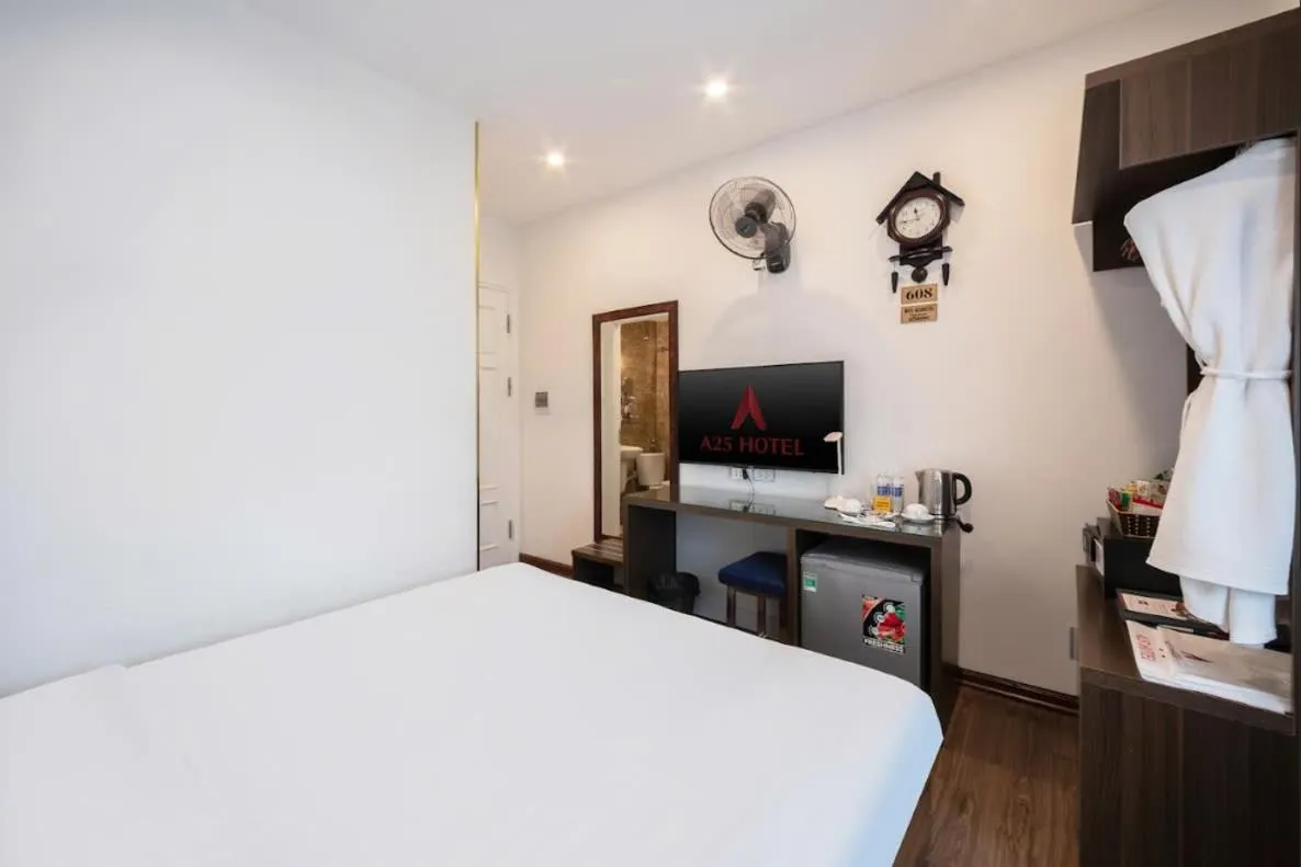 Bed in A25 Hotel - 30 An Dương