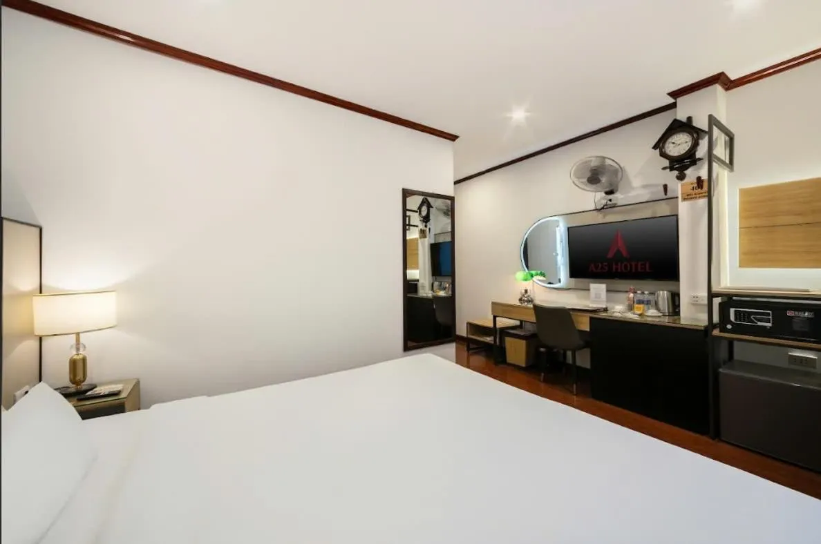 Bed in A25 Hotel - 30 An Dương