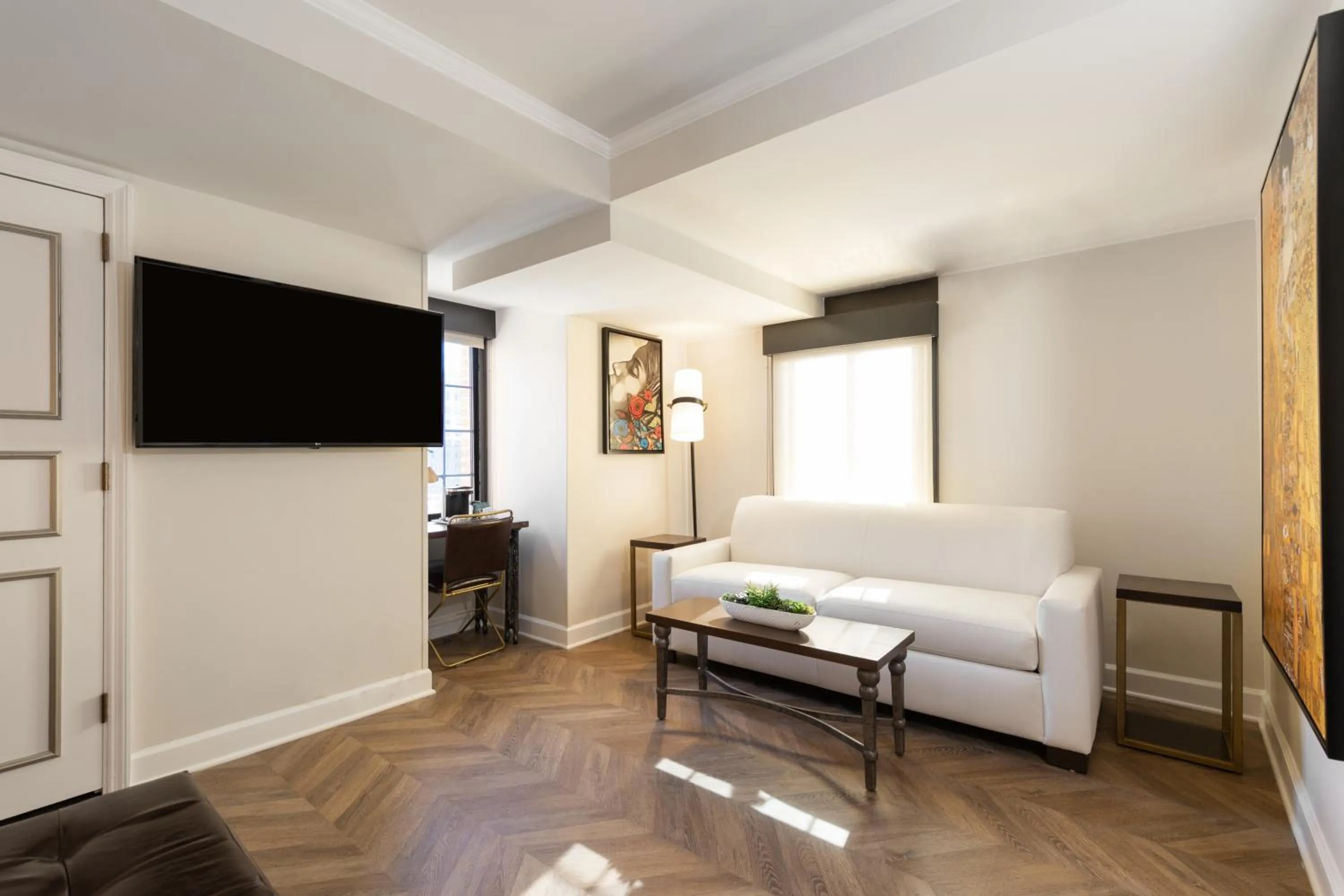 Living room in Westgate New York Grand Central