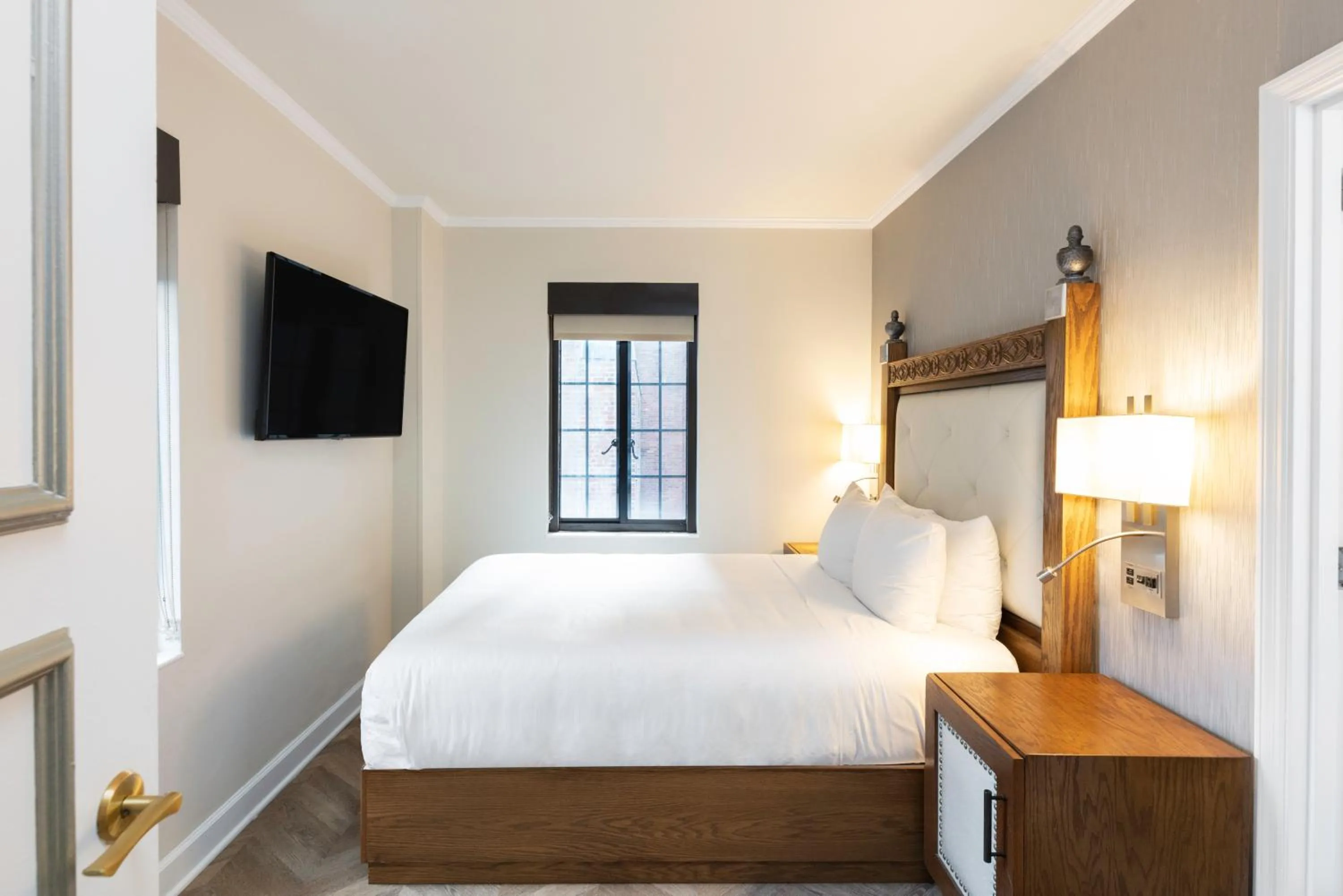 Bed in Westgate New York Grand Central