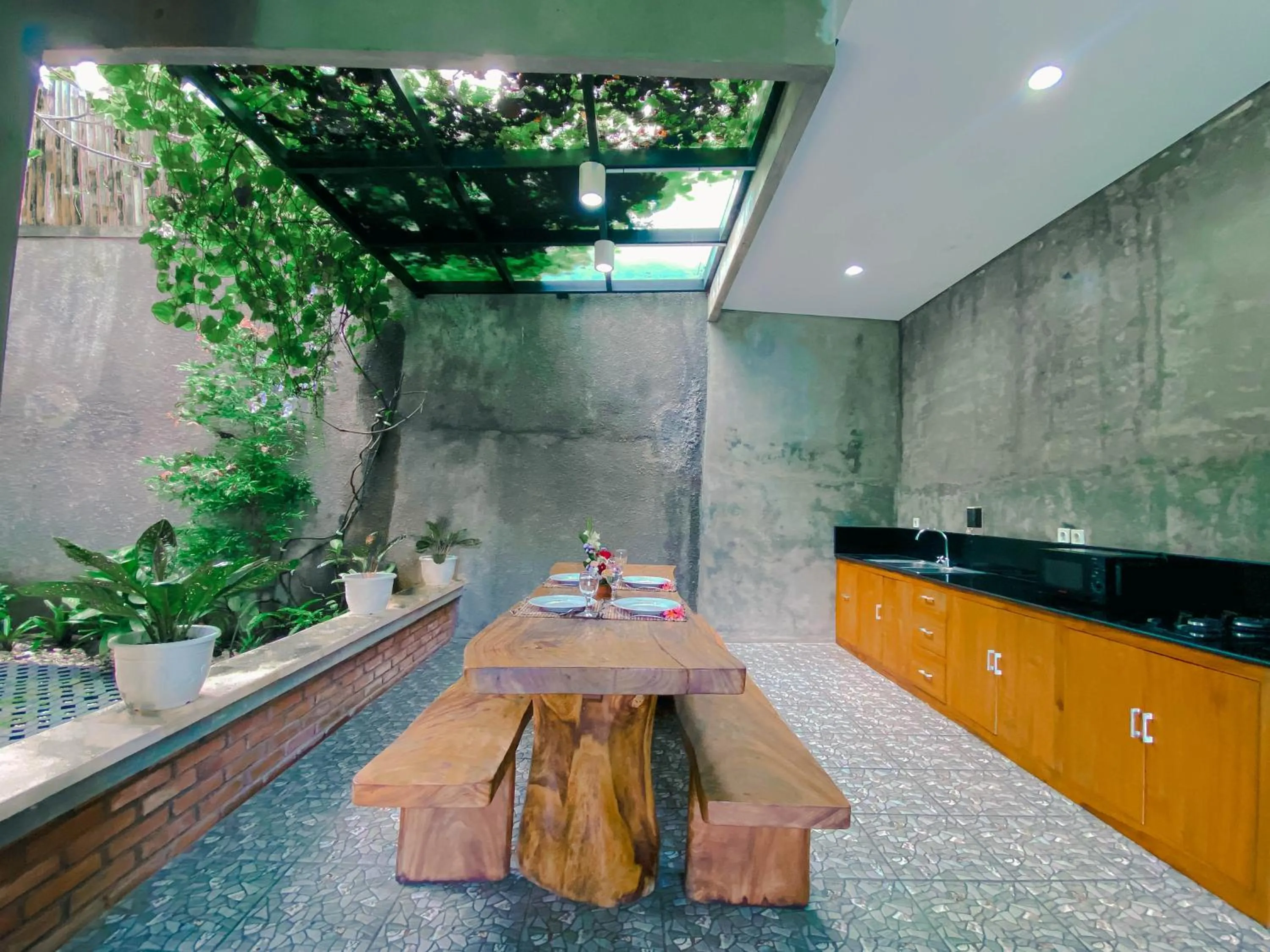Garden view in The Green Home Bali