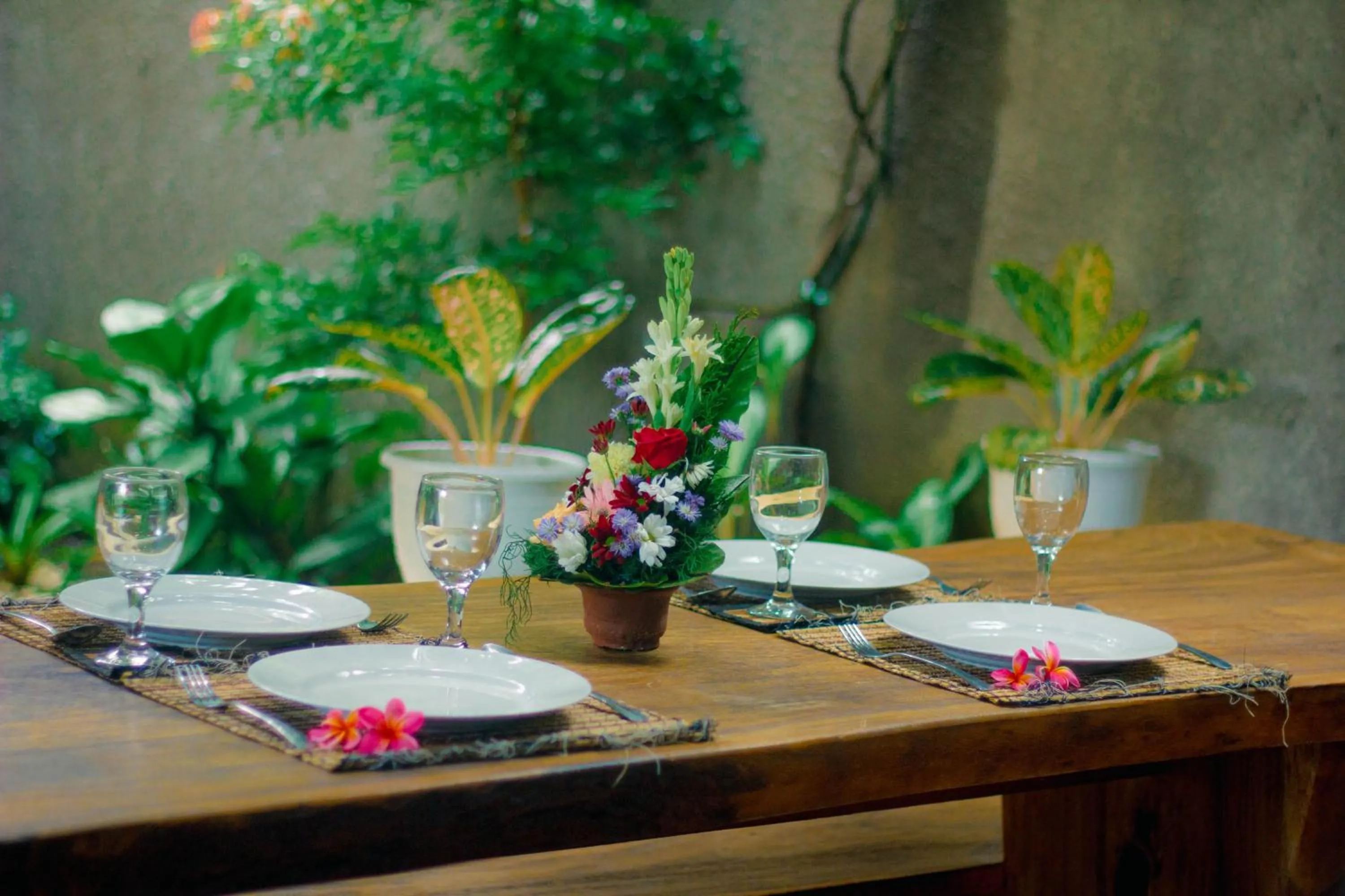 Dining area in The Green Home Bali