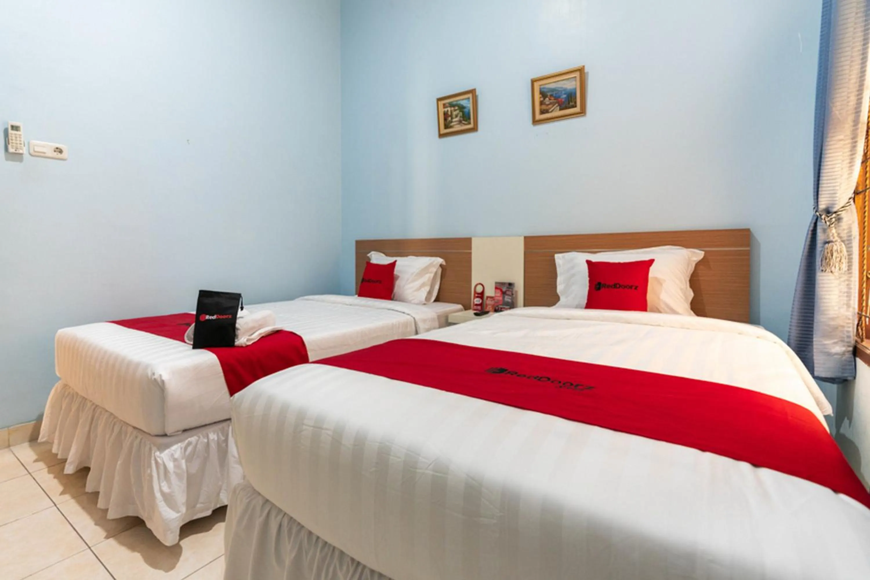 Bed in RedDoorz @ Pengayoman Panakkukang 3