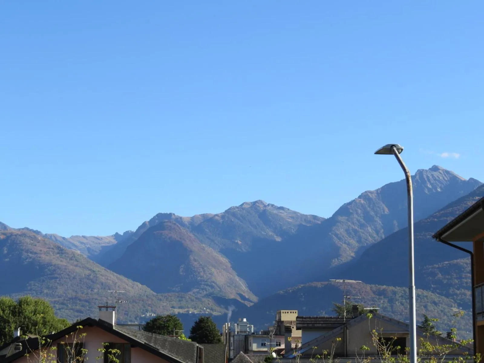 Mountain view in CASA AZZURRA Domodossola FREE PARKING