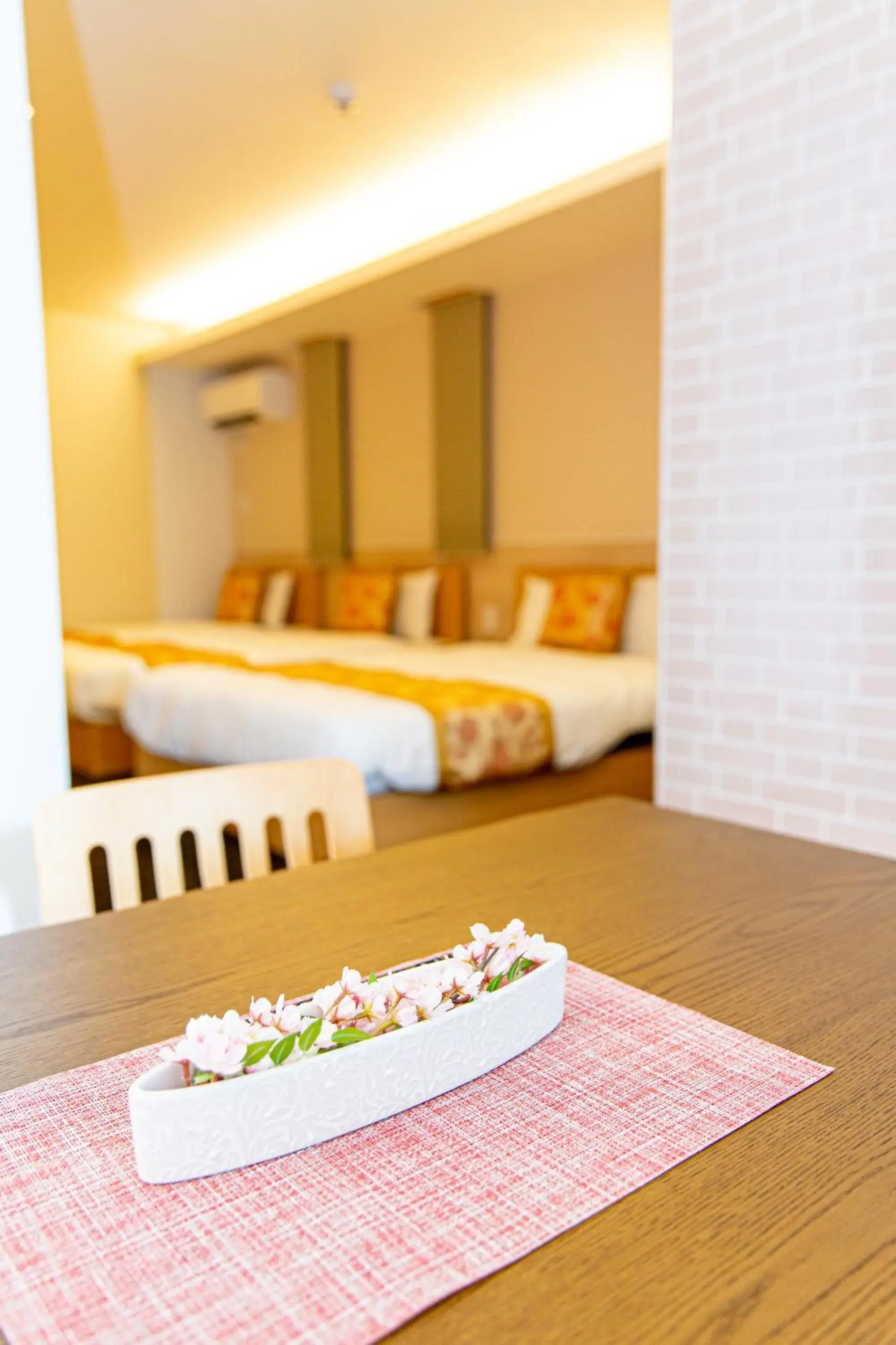 Photo of the whole room, Bed in GRAND BASE Hiroshima Ekimae Photo of the whole room, Bed in GRAND BASE Hiroshima Ekimae