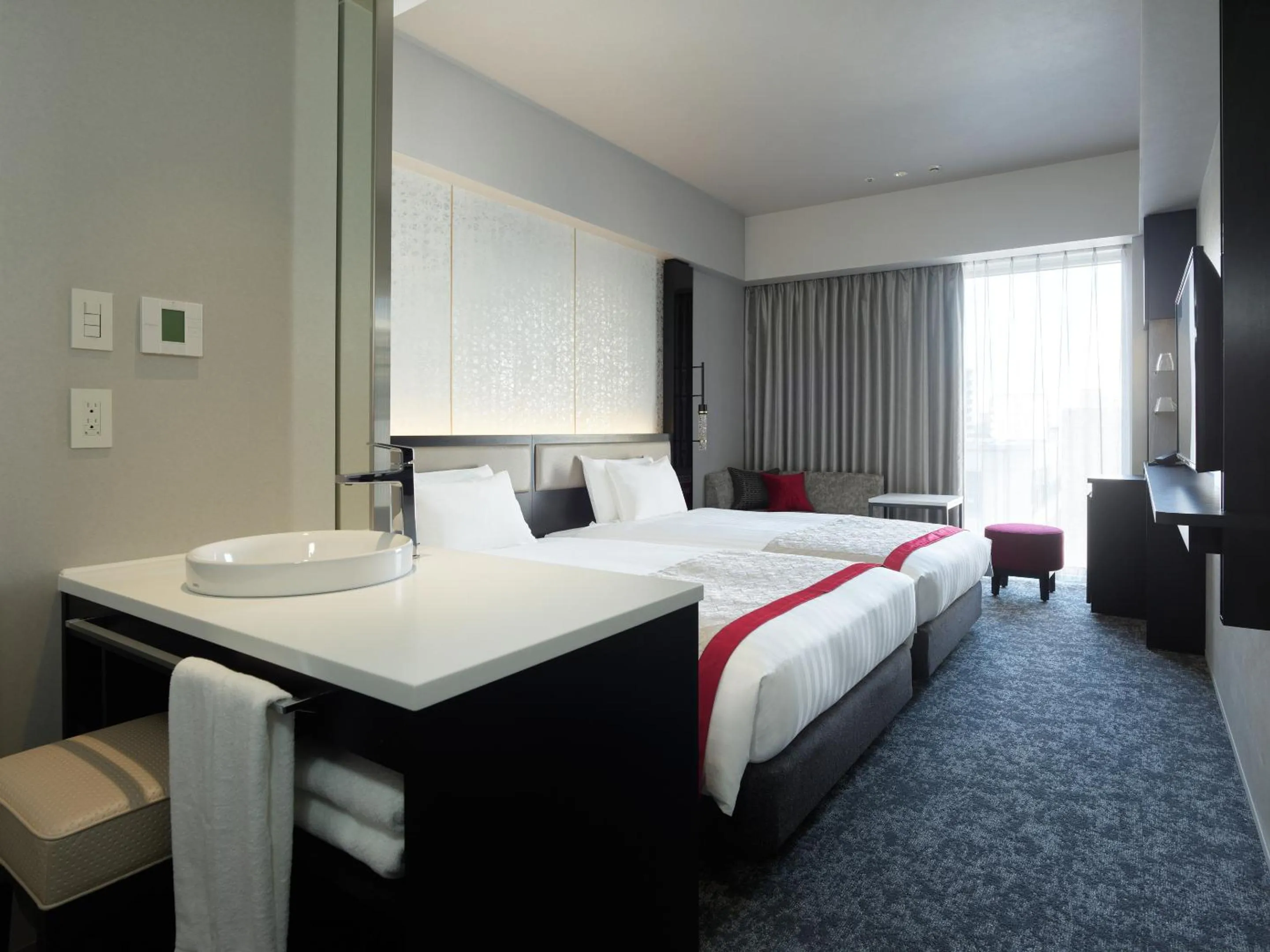 Photo of the whole room, Bed in Mitsui Garden Hotel Fukuoka Nakasu