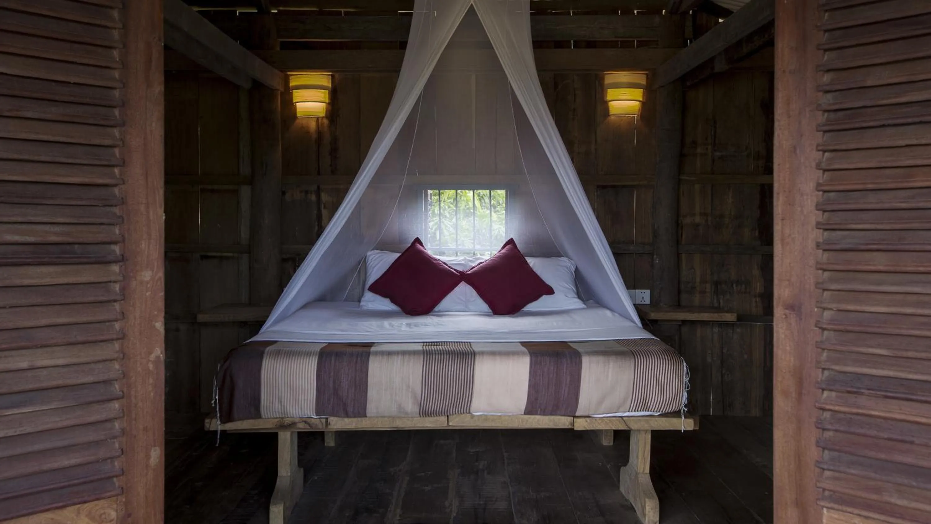 Bed in Champa Lodge