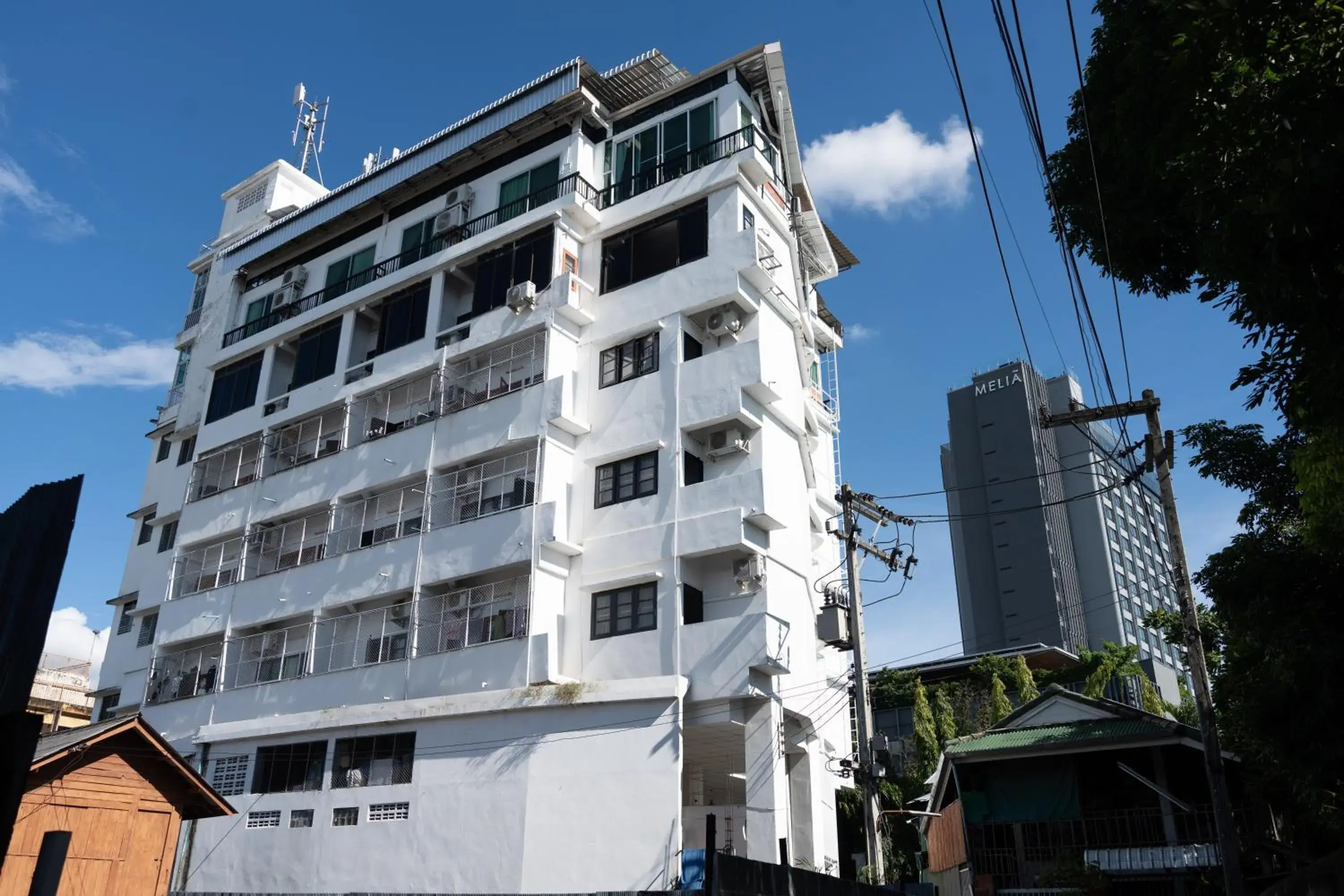 Facade/entrance in Chiang Mai Mansion Facade/entrance in Chiang Mai Mansion